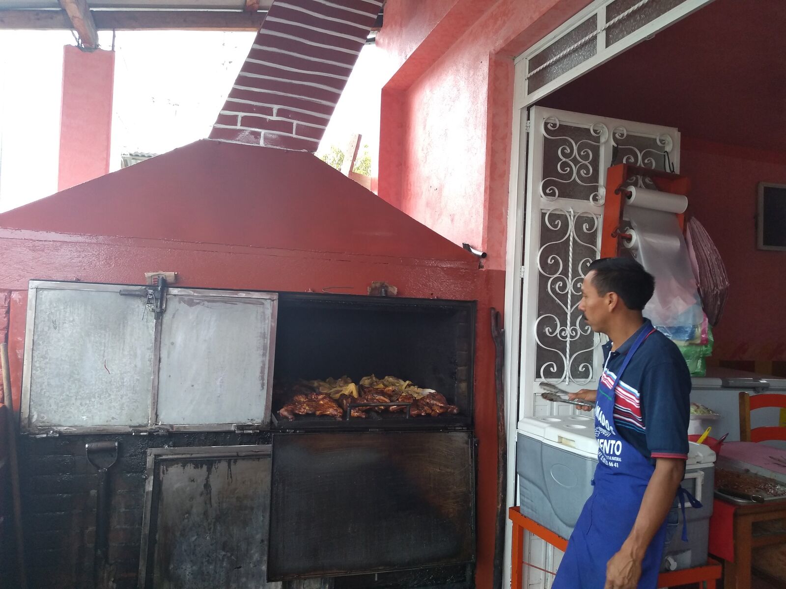 Pollos Ahumados El Libramiento image 7