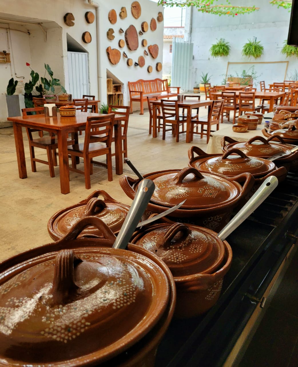 "Las Cazuelas Buffet" image 1