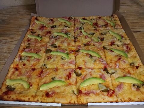 Italian pizza image 2
