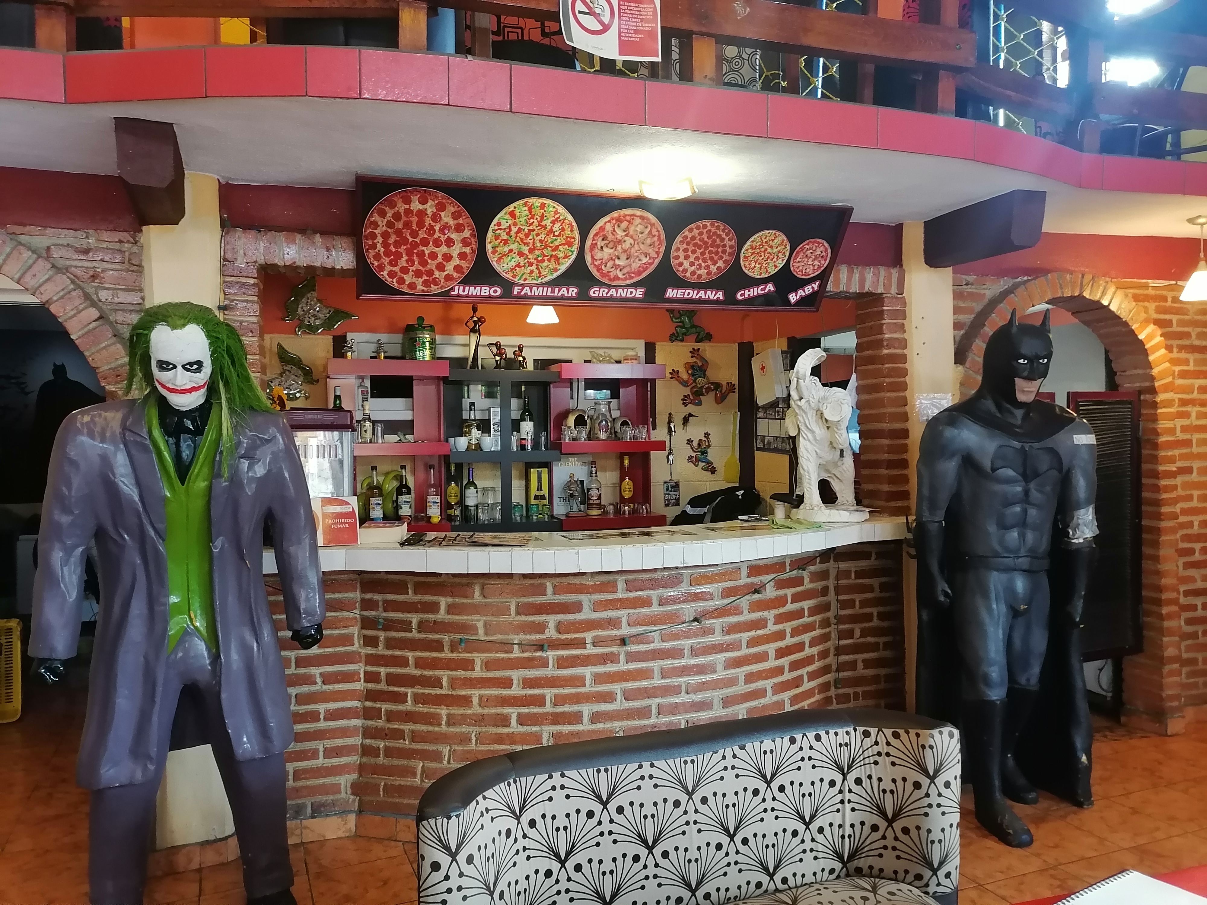 Frogs Pizza & Chicken image 1