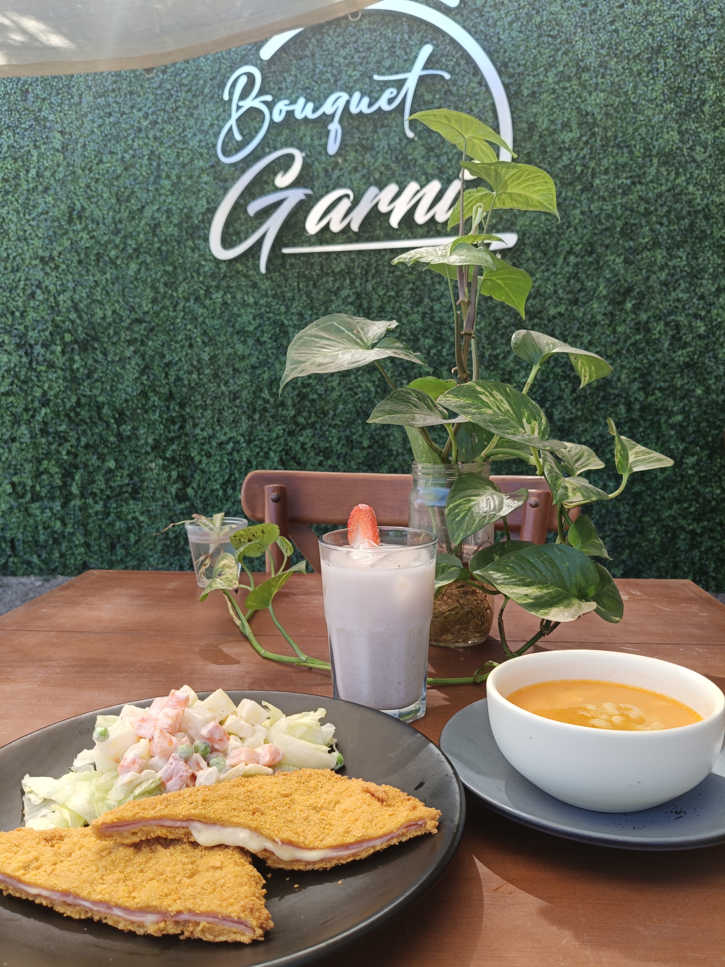 Bouquet-Garní image 4