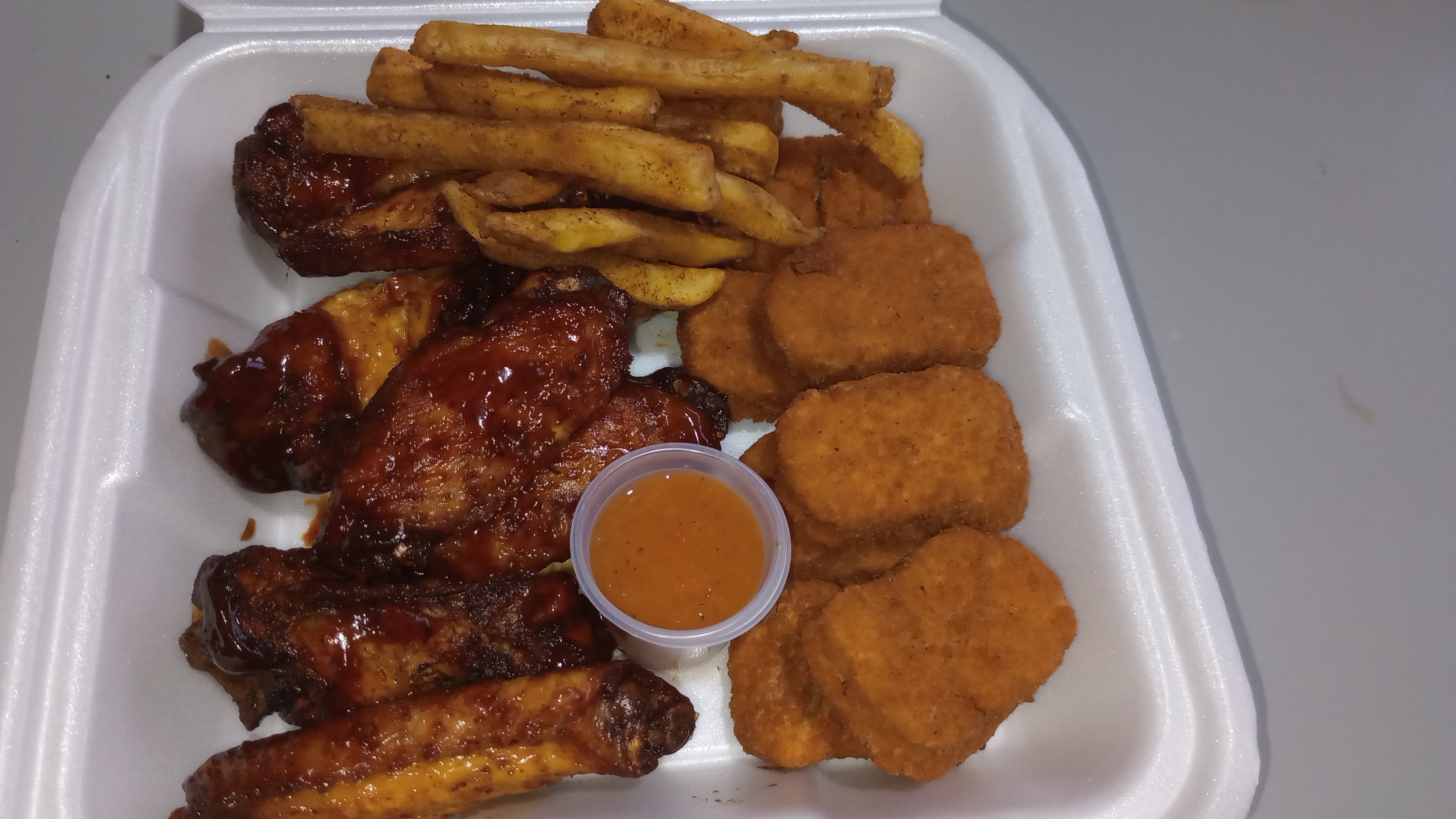 Los tanques centro botanero image 5