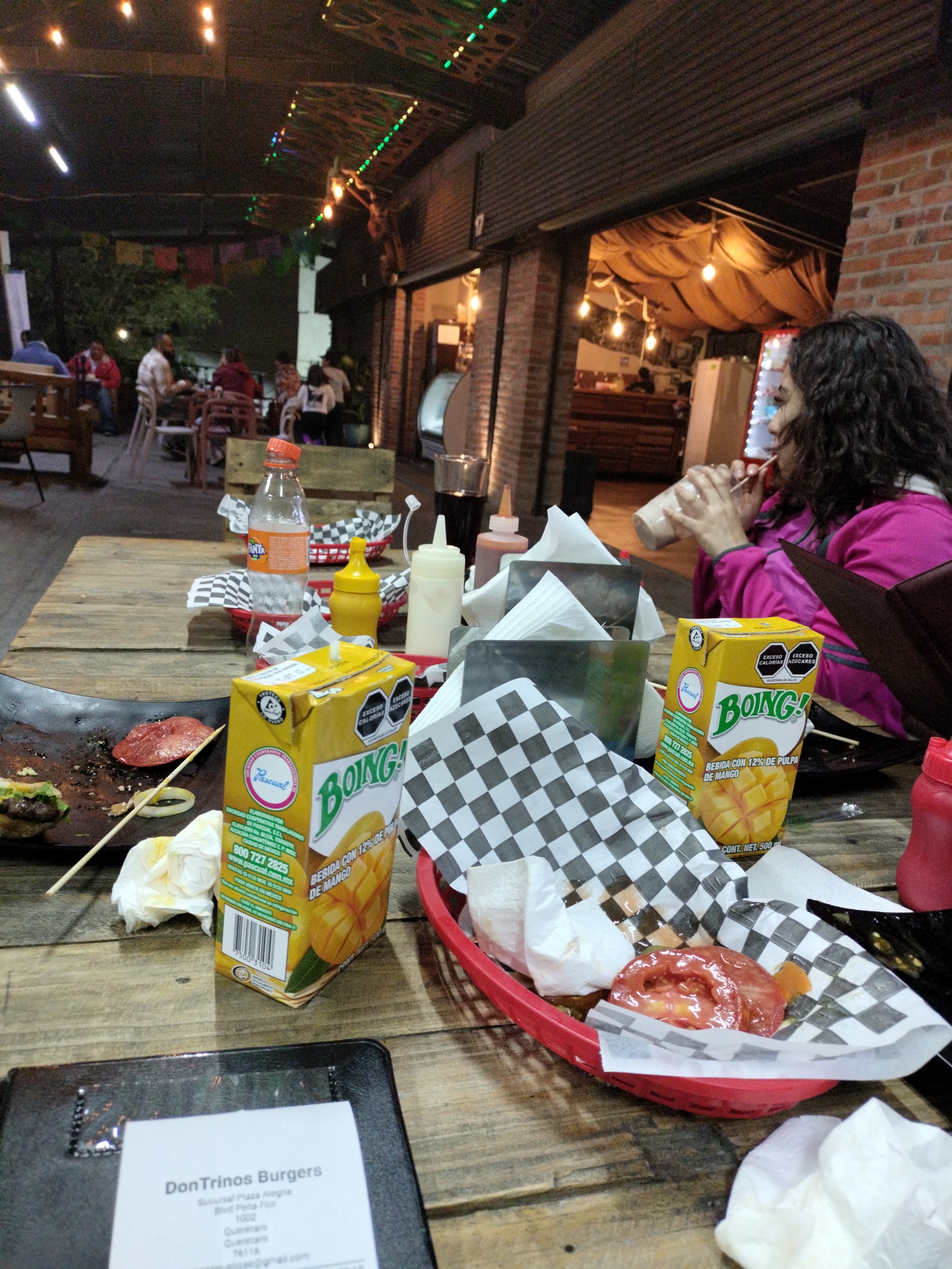 Restaurante DonTrino´s Burgers image 9