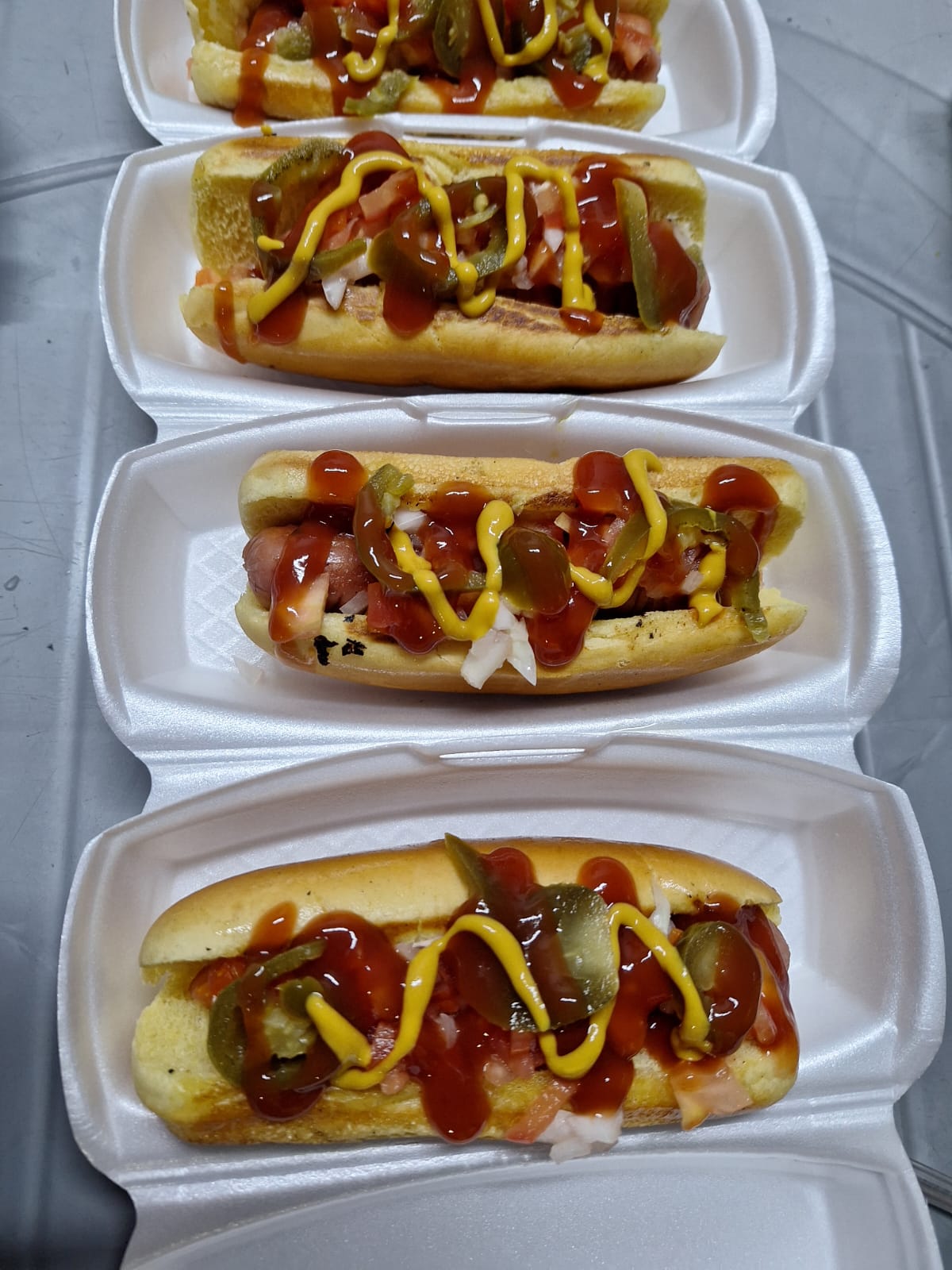 Chikis Burger's image 1