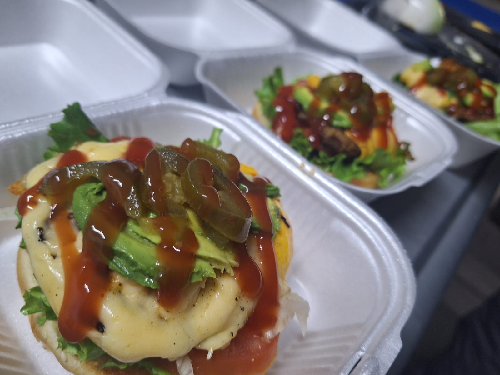 Chikis Burger's image 2