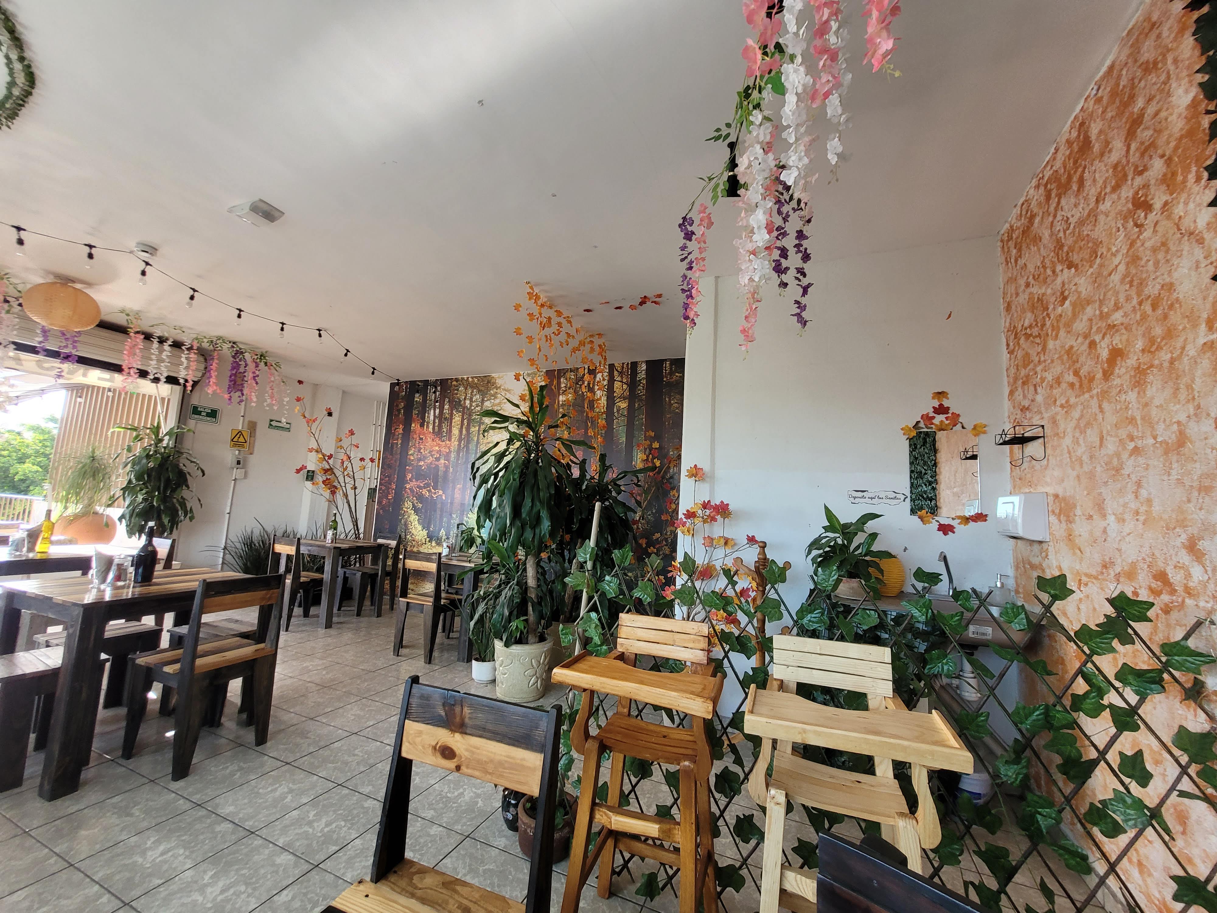 Eurus Restaurante (Ensaladas) image 9