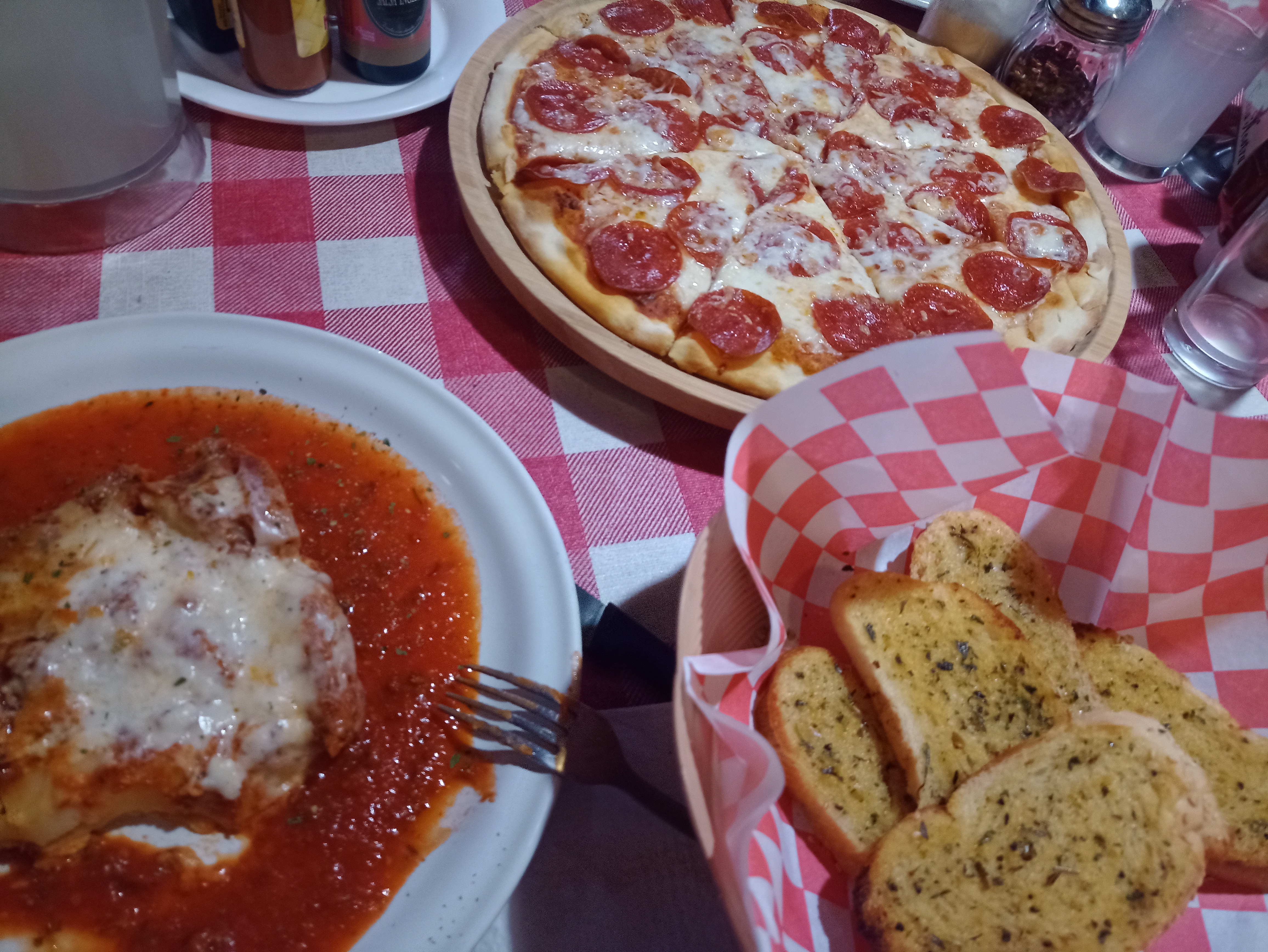 IL PORTONE DI CASA NOSTRA image 10