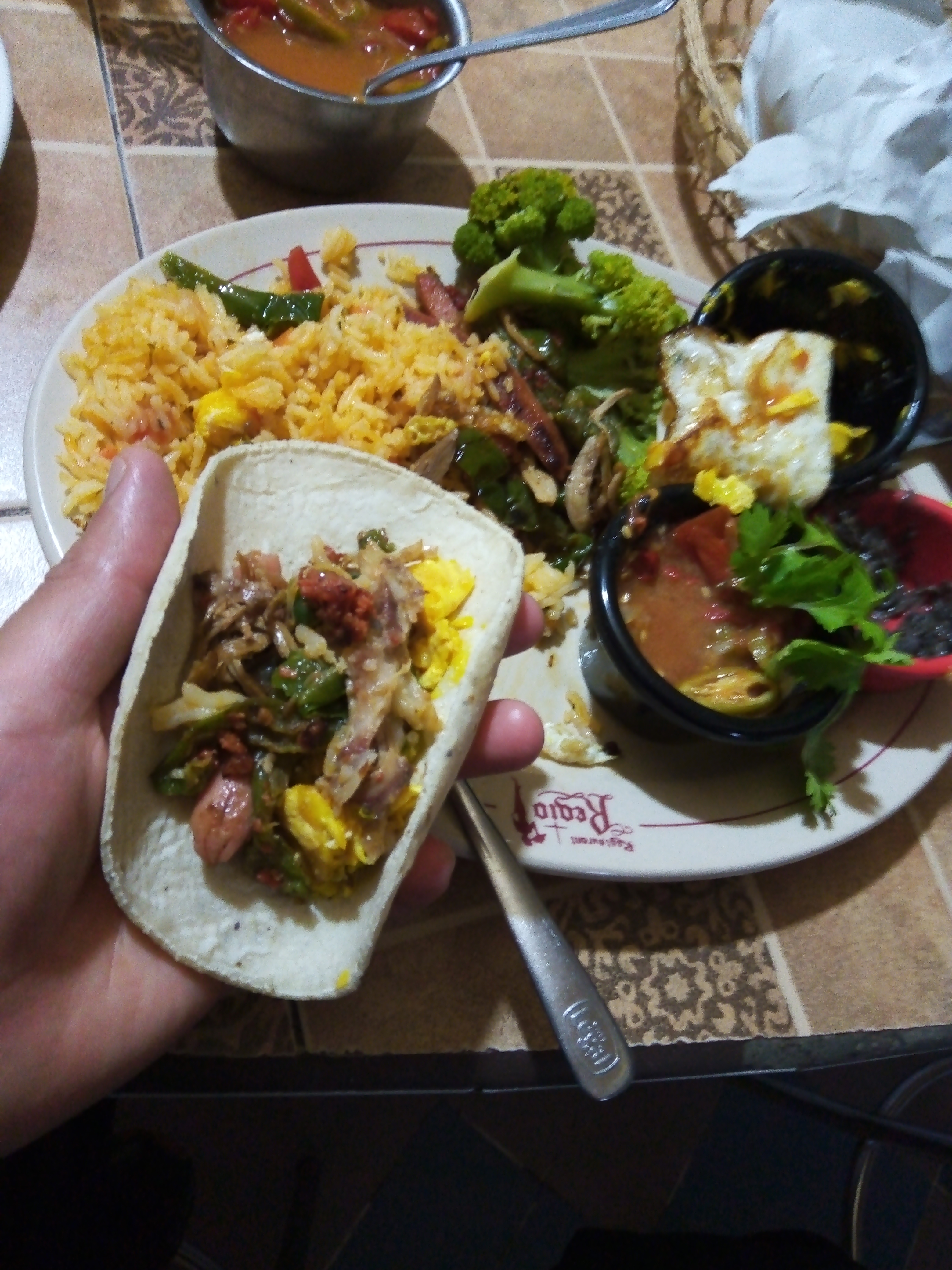 MCALEXTOM COFFEE RESTAURANT image 3