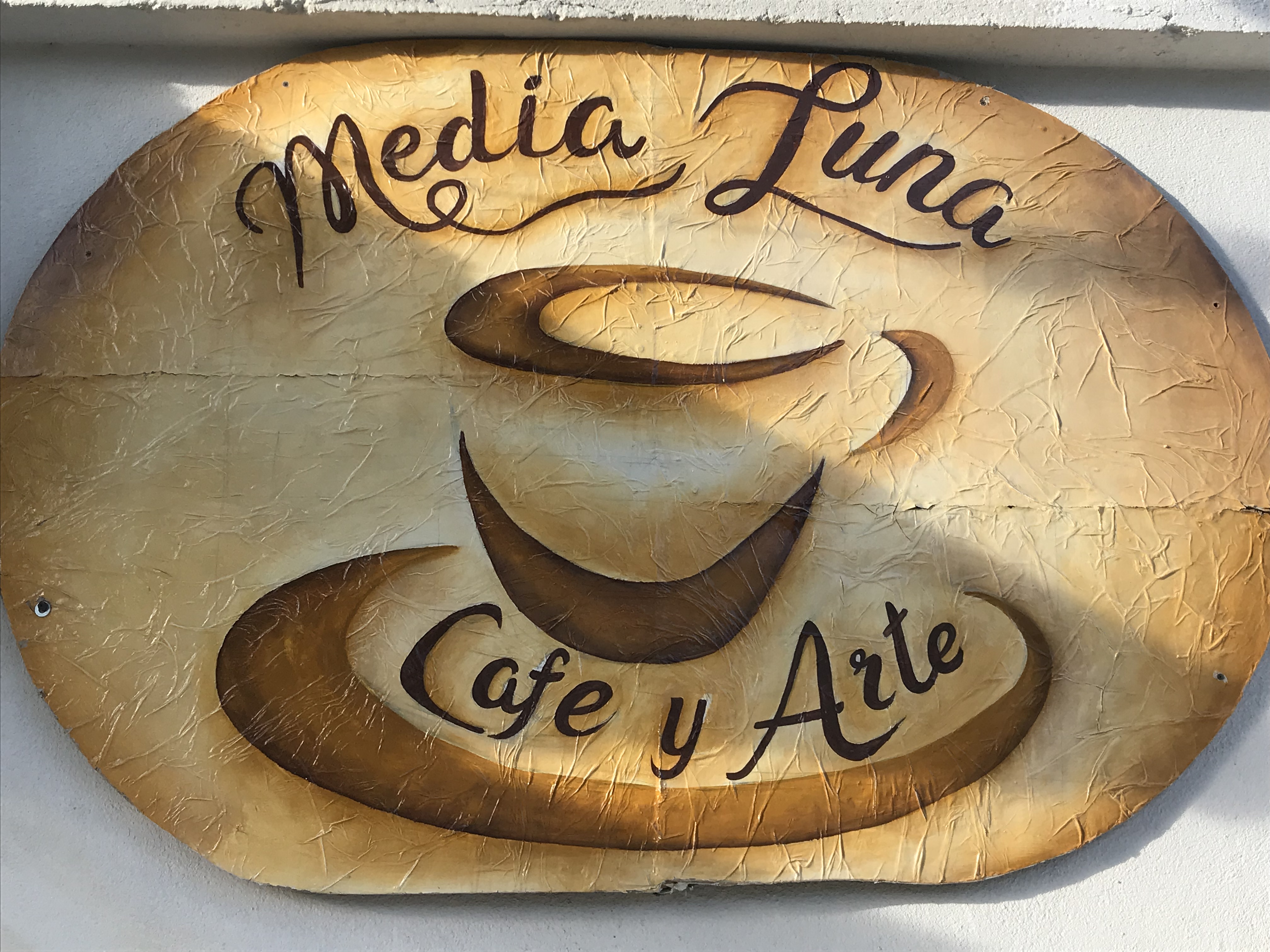 Cafe y Arte "Media Luna" image 1