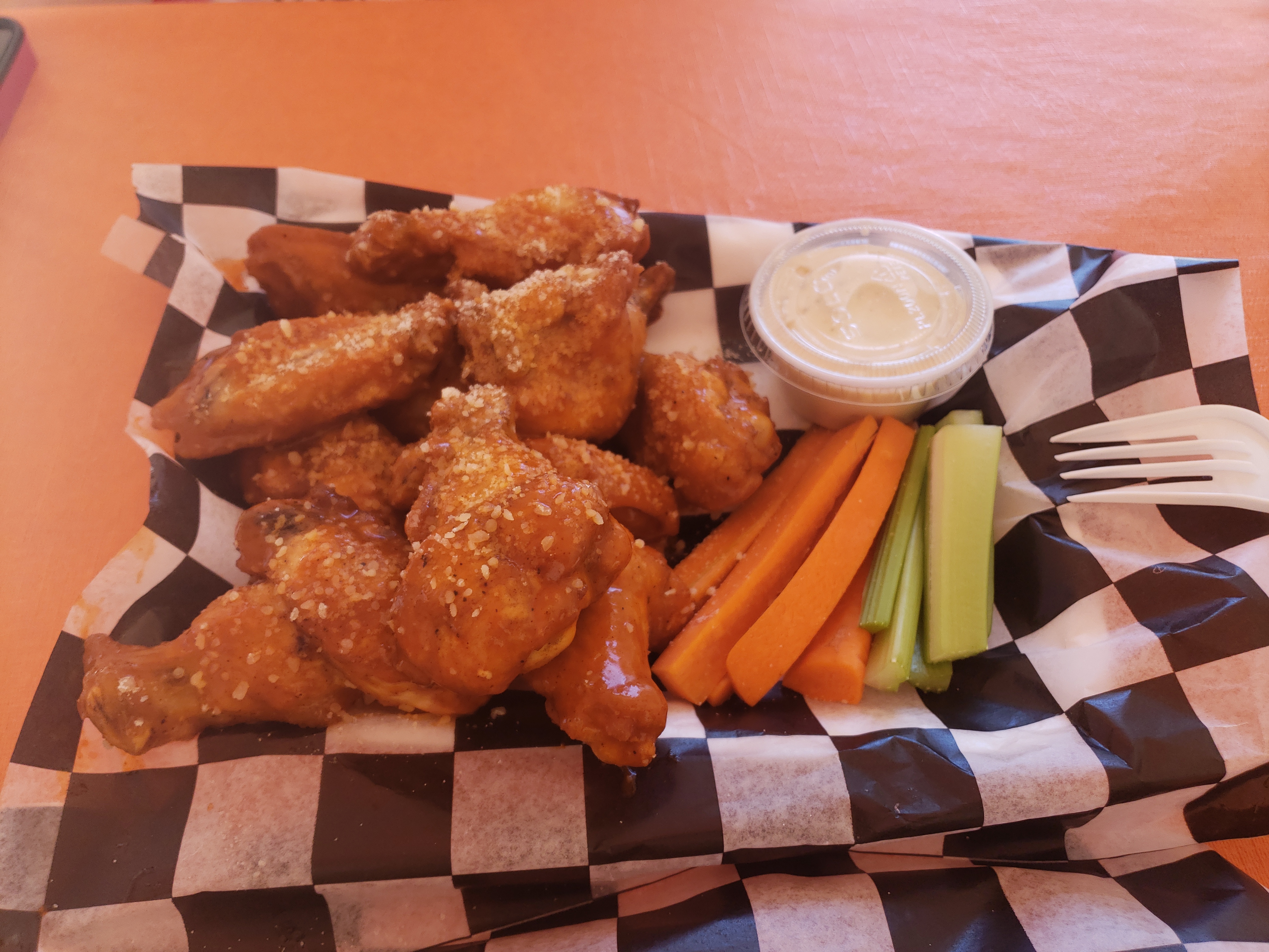 Burgas Hamburguesas y Alitas image 2