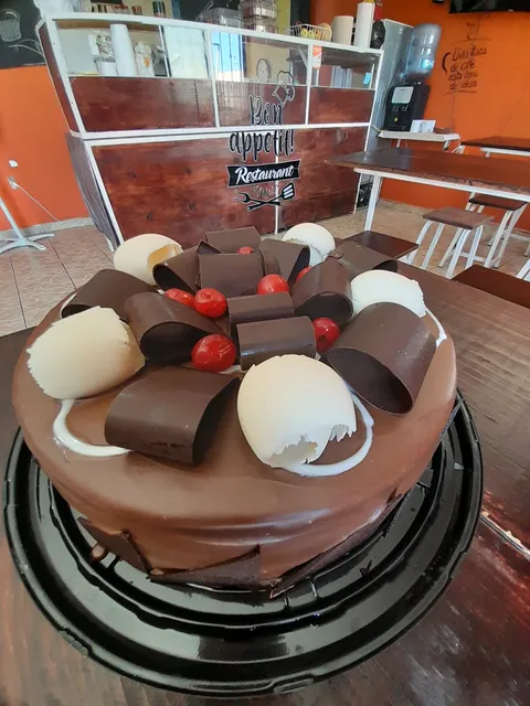 Bon Appetit image 5