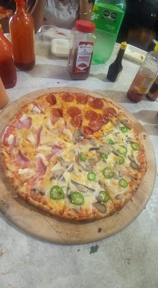 Pizzeria Bendicion de Dios image 2