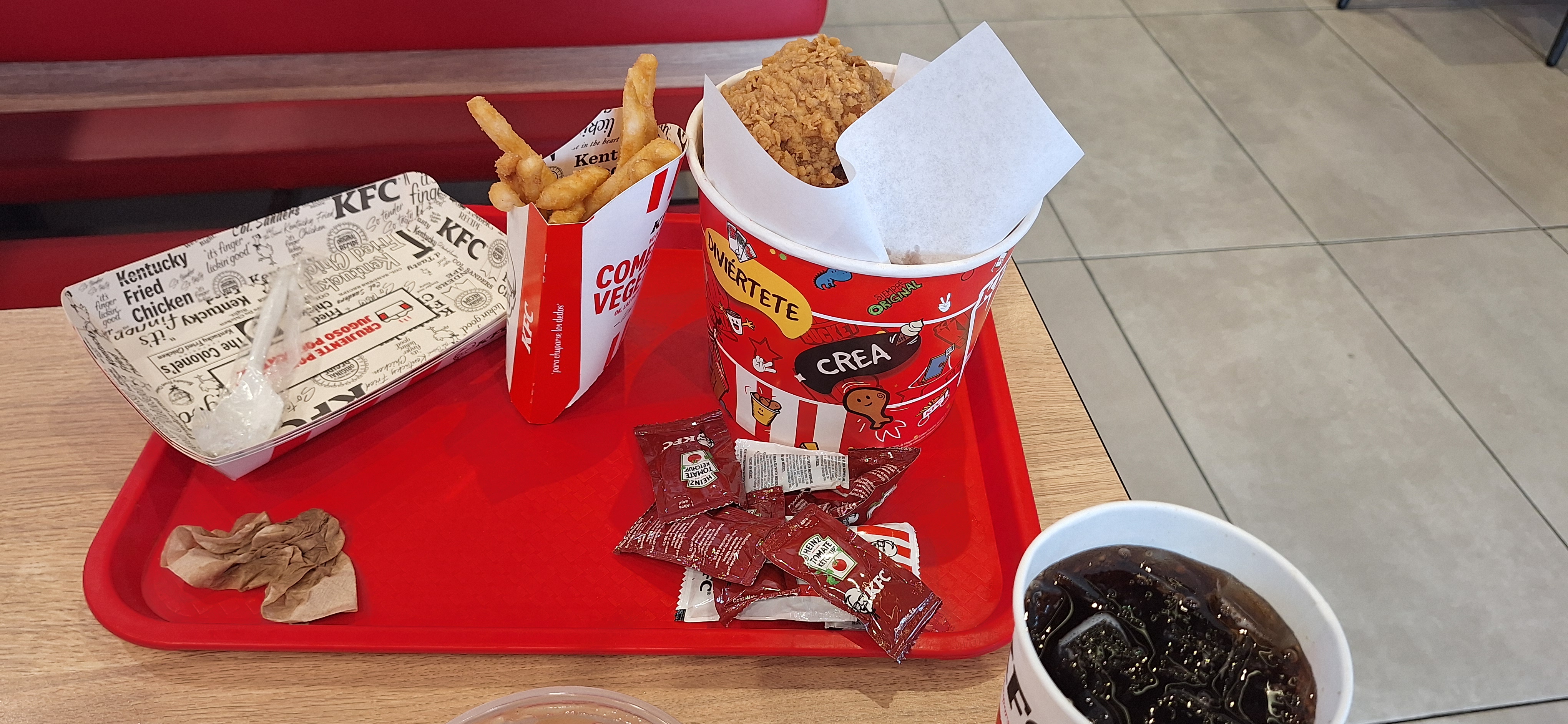 KFC GRAN ARIA image 2