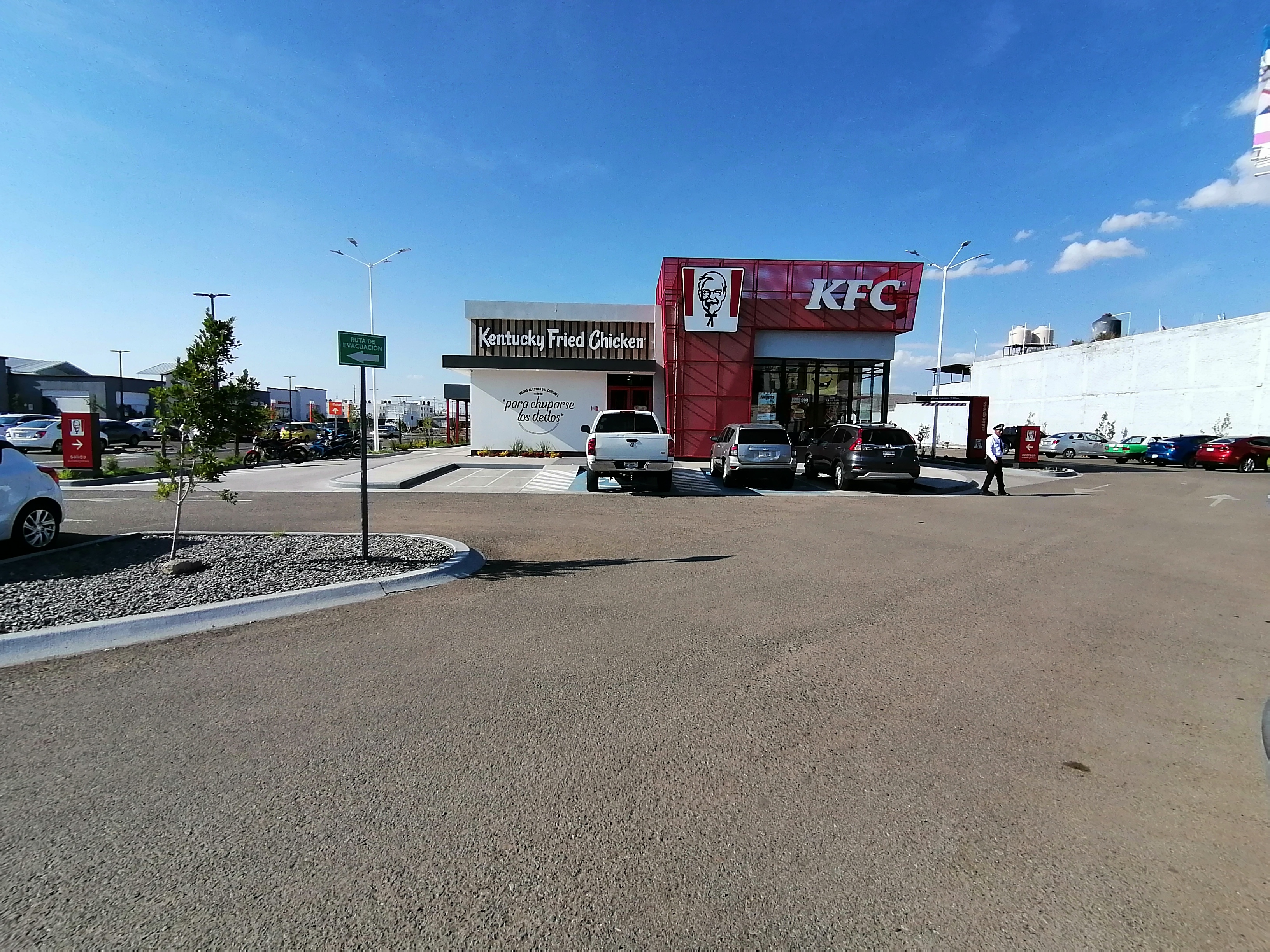 KFC GRAN ARIA image 6