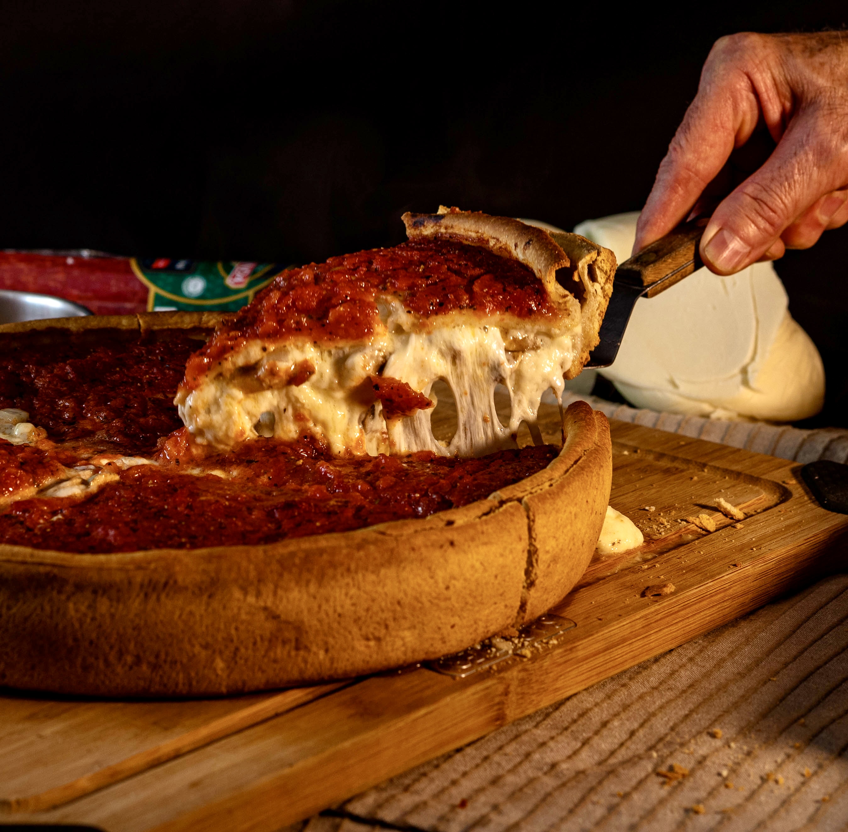 Luciano's Pizzería image 4