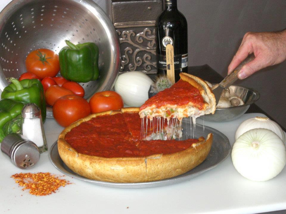 Luciano's Pizzería image 7