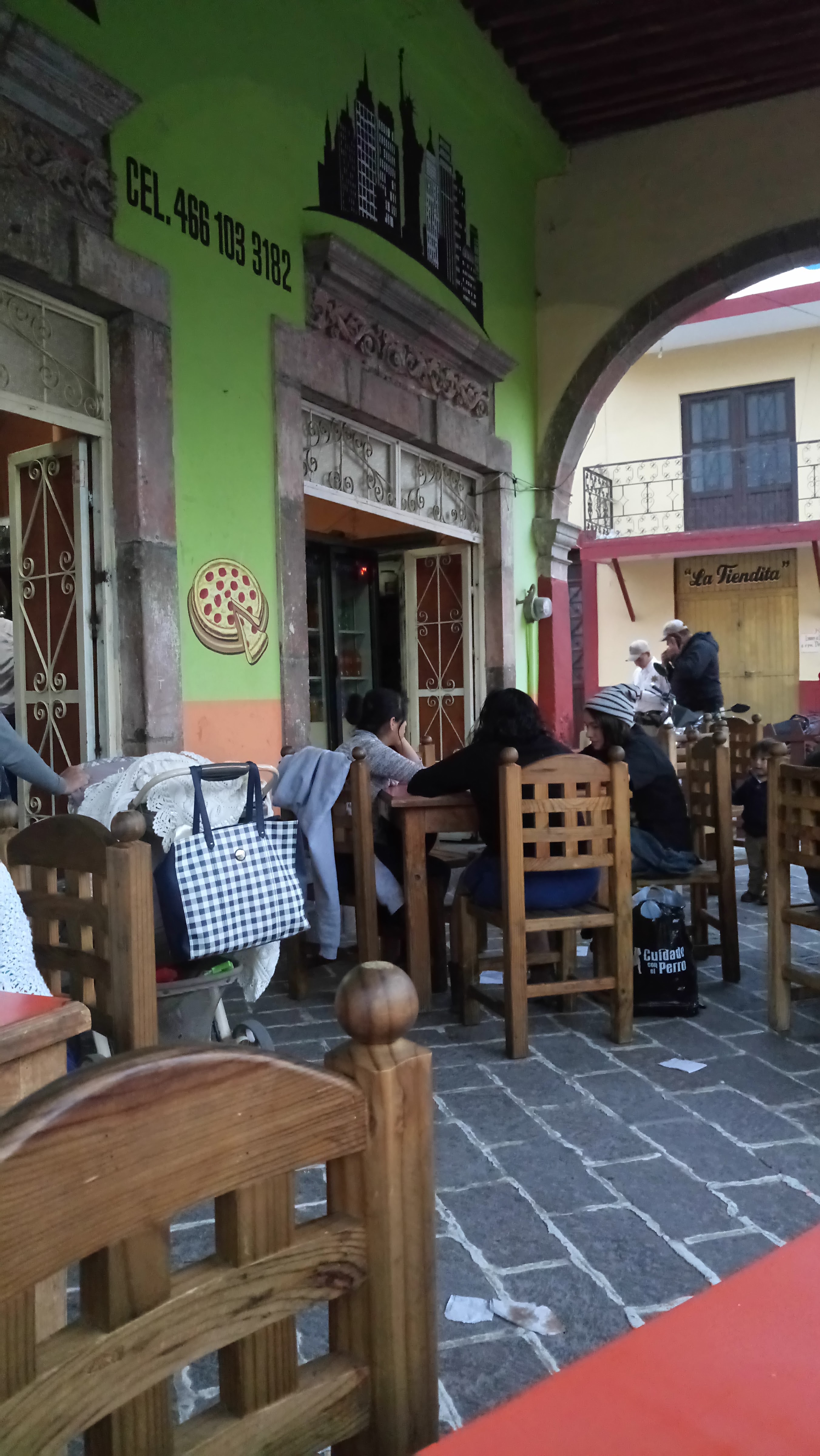 New York Pizza image 3