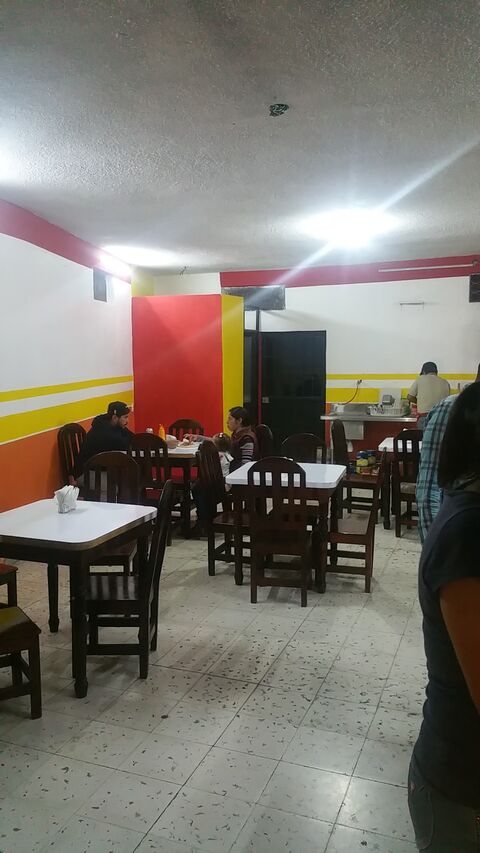 Juanelo's Pizza image 5