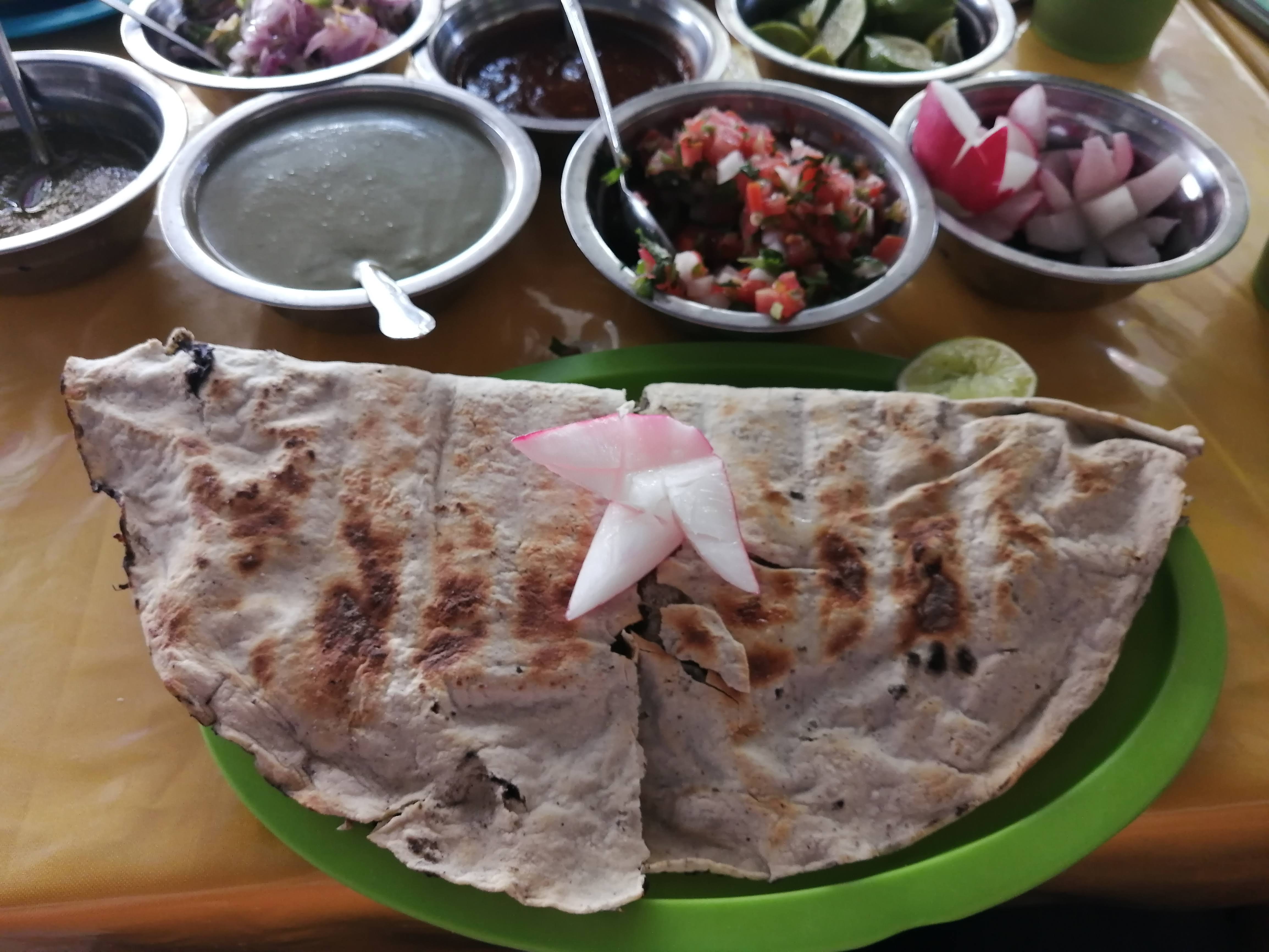 Taquería Las Arracheras image 1