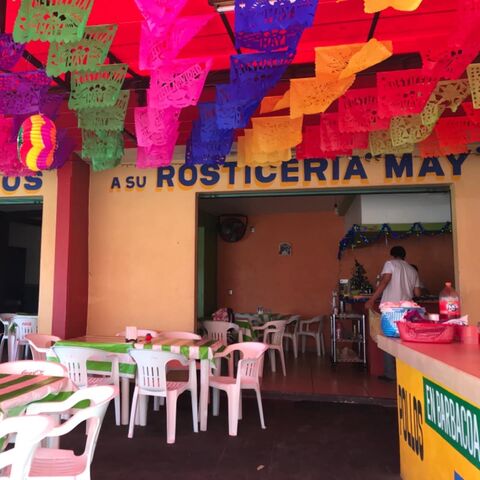 Comedor May image 6