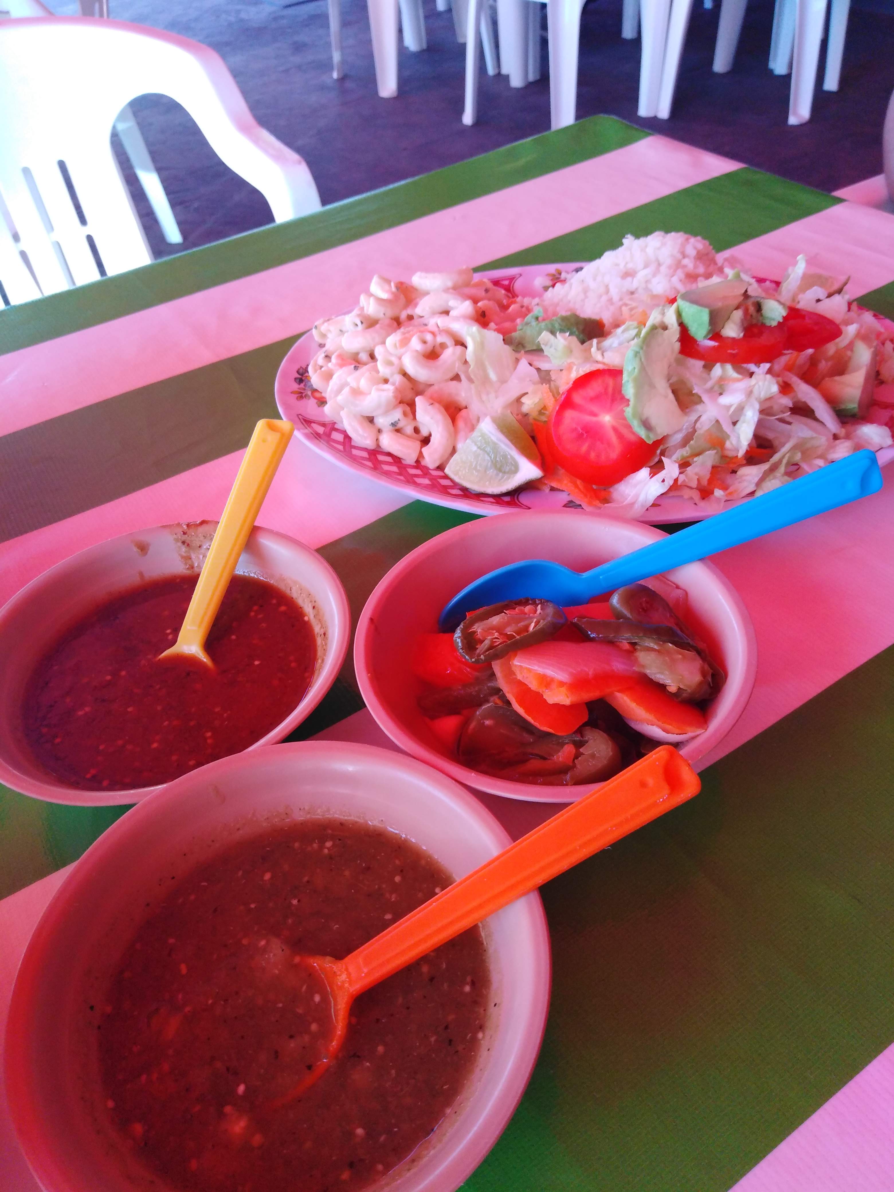 Comedor May image 10