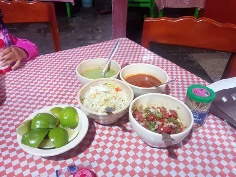 Taqueria "El Grillito" image 1