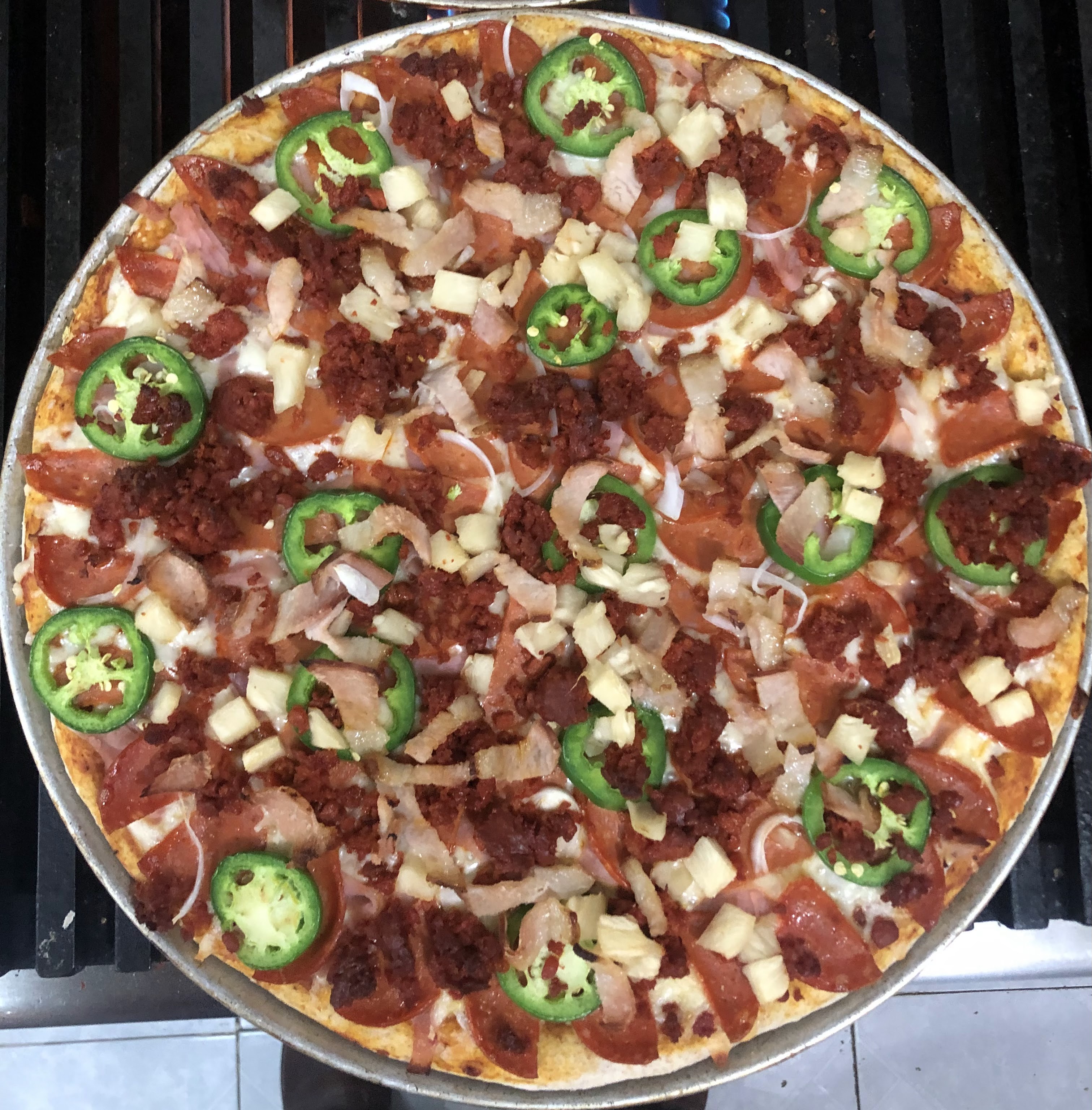 Mike’s Pizzería y Mas image 3