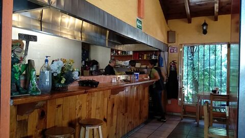 La Ranita image 5