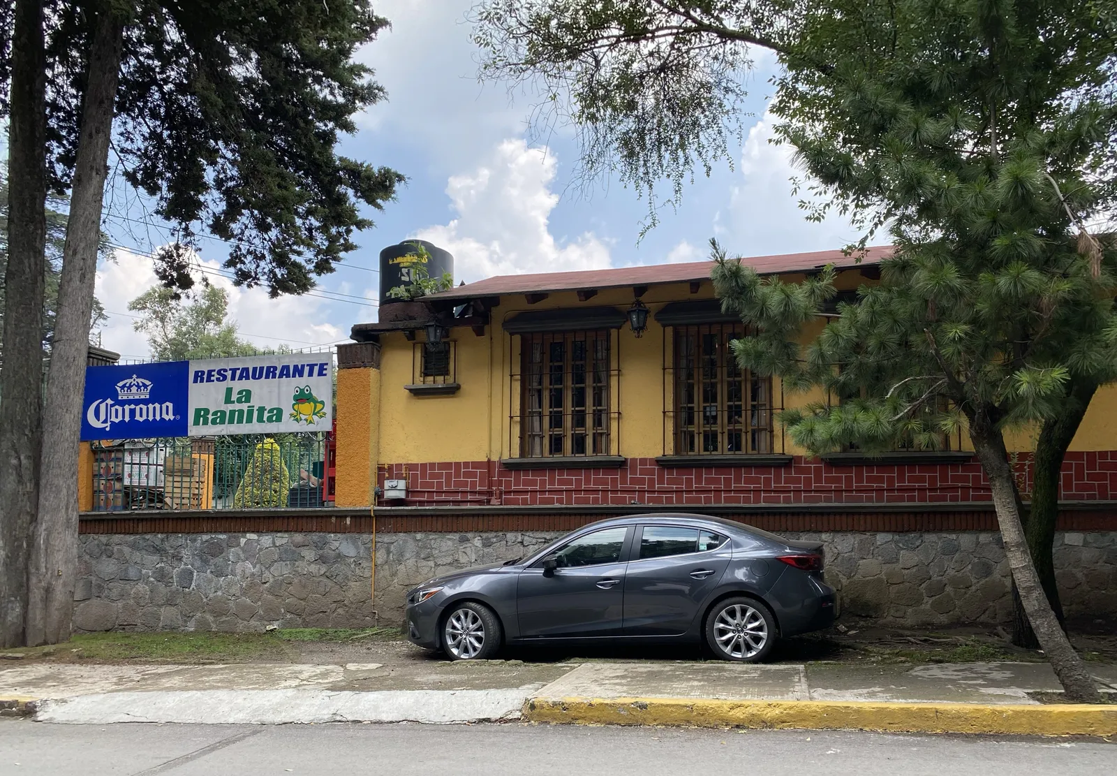 La Ranita image 9