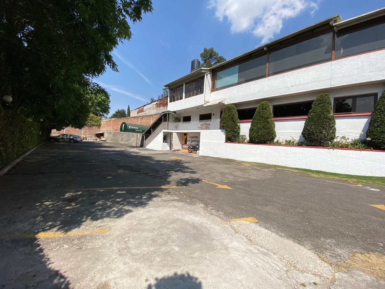 Los Jarritos image 3