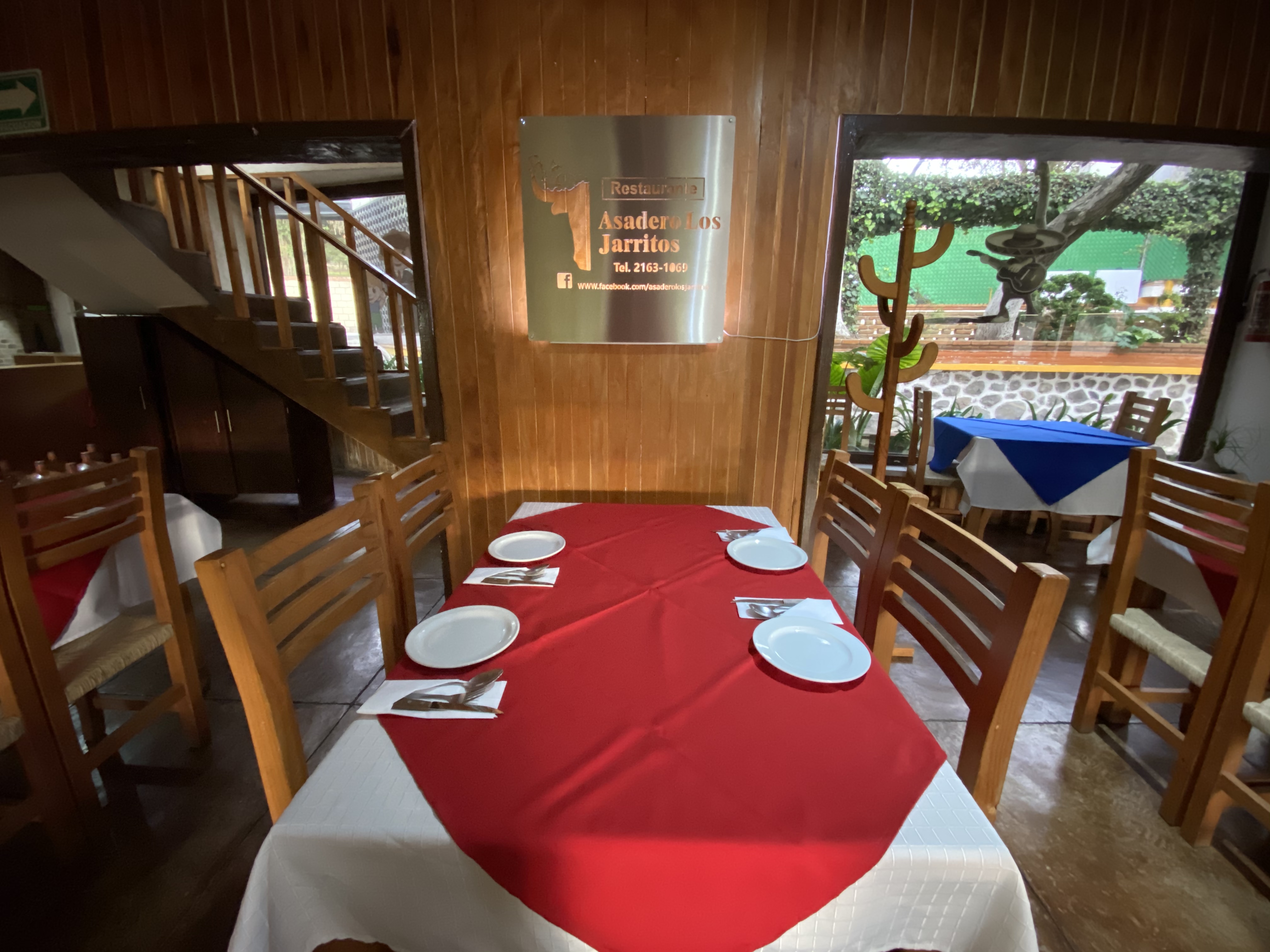 Los Jarritos image 6