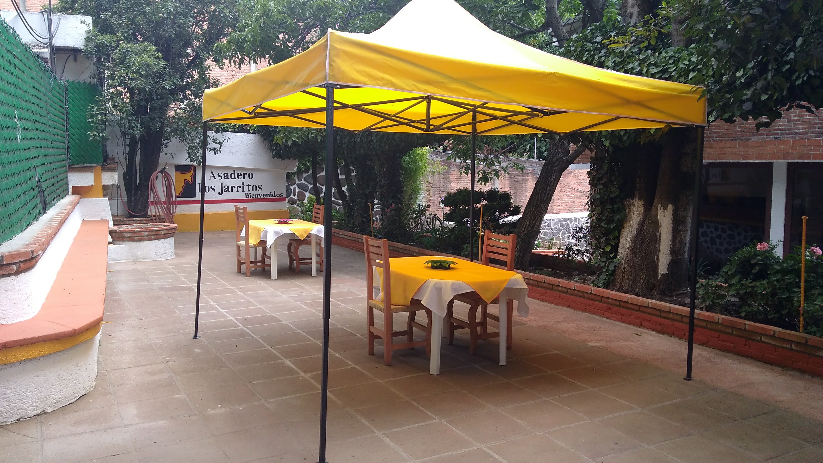 Los Jarritos image 7