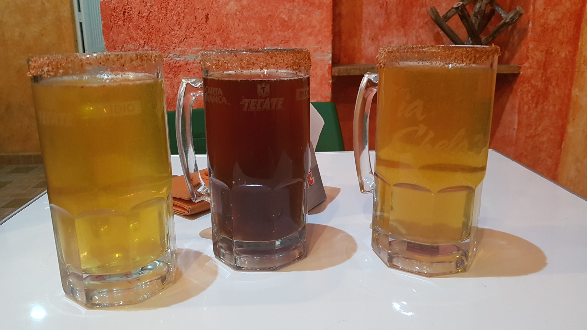 Tia Chela Clamatos Y Snaks image 1