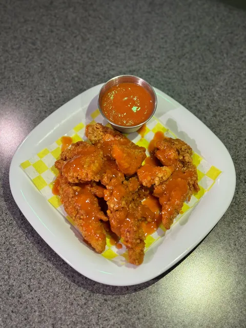 Game On - Sports Bar Restaurant image 7