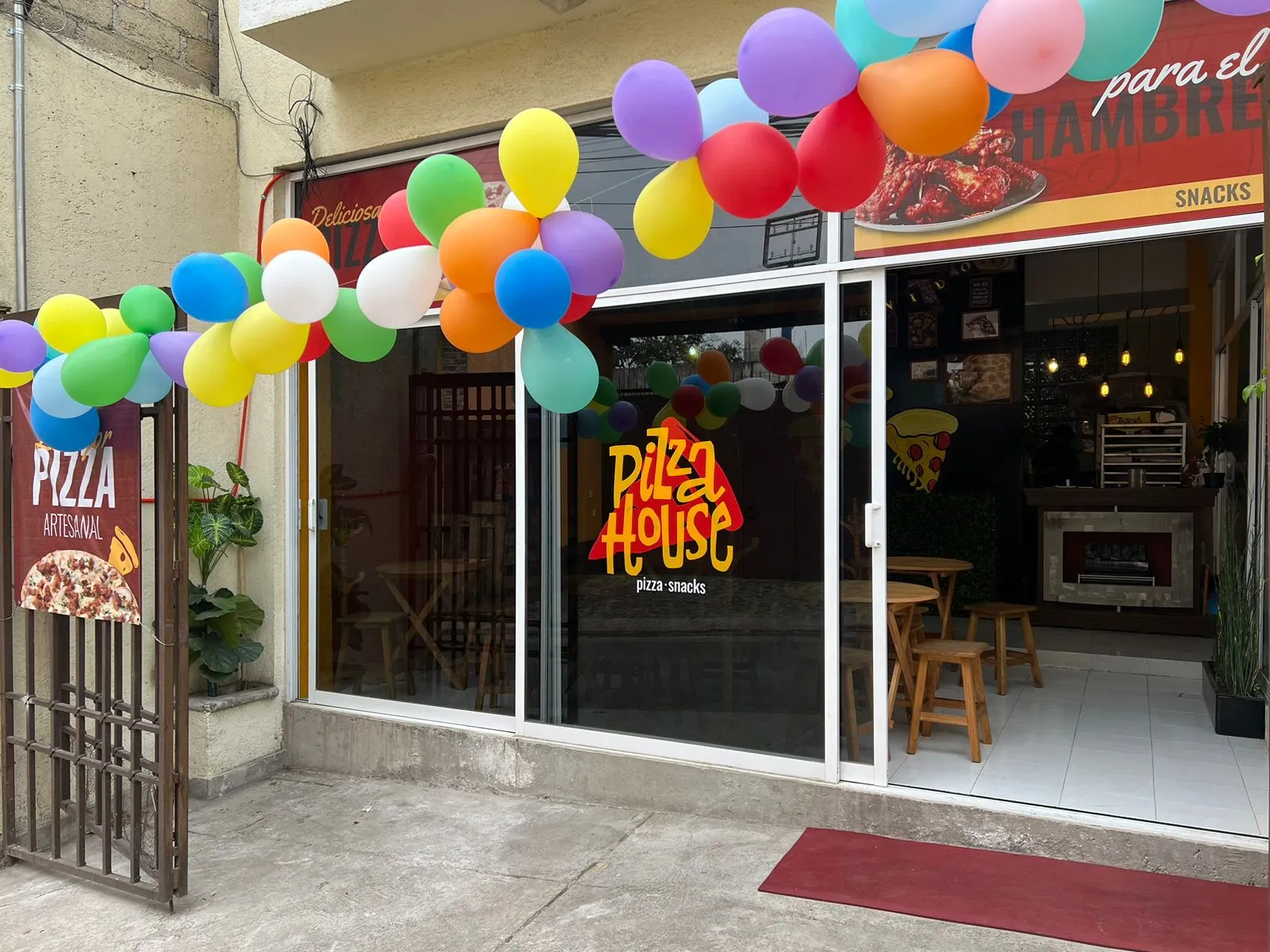 Pizza House image 1