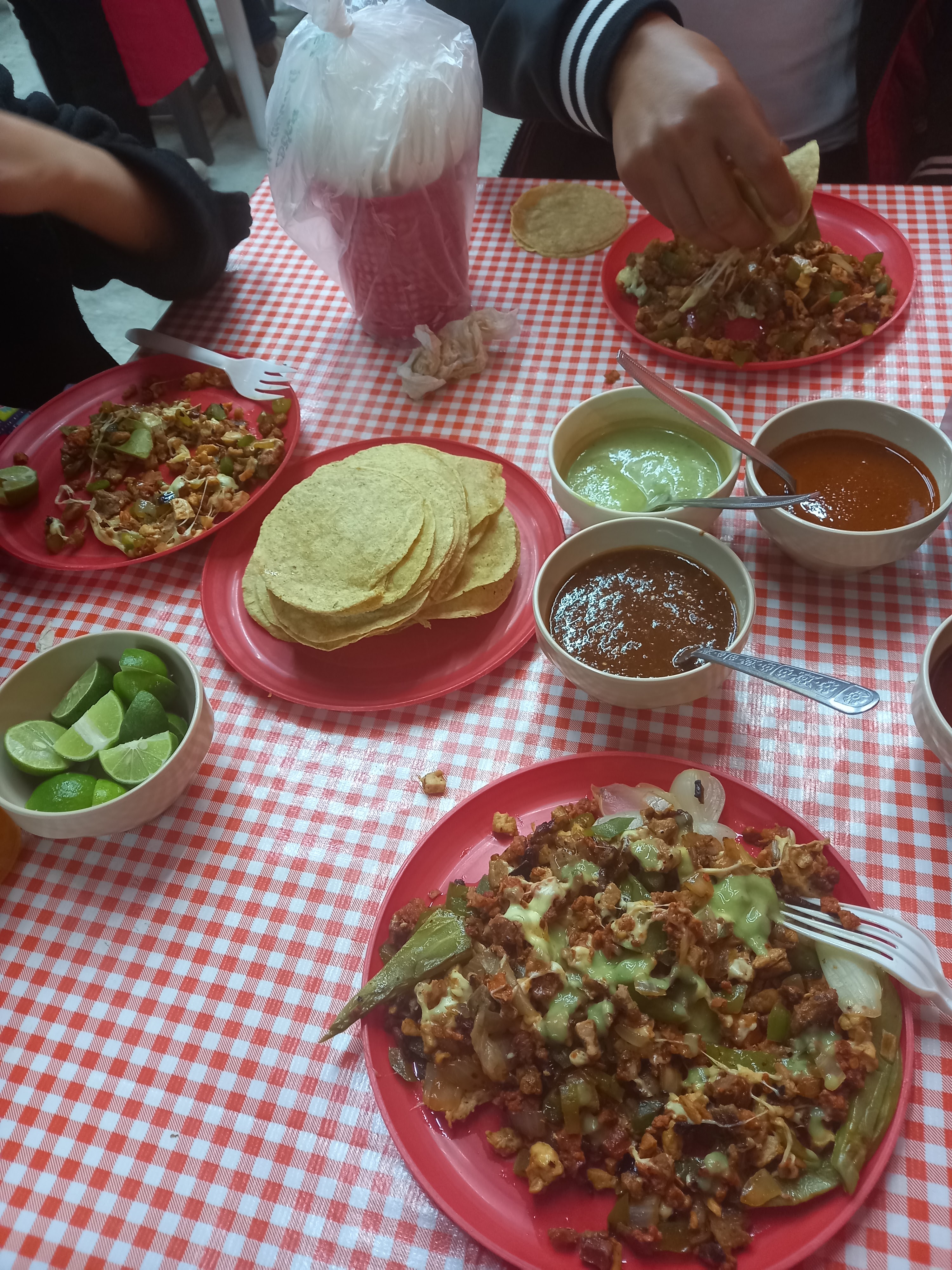 Taqueria La Flamita Mixe image 3