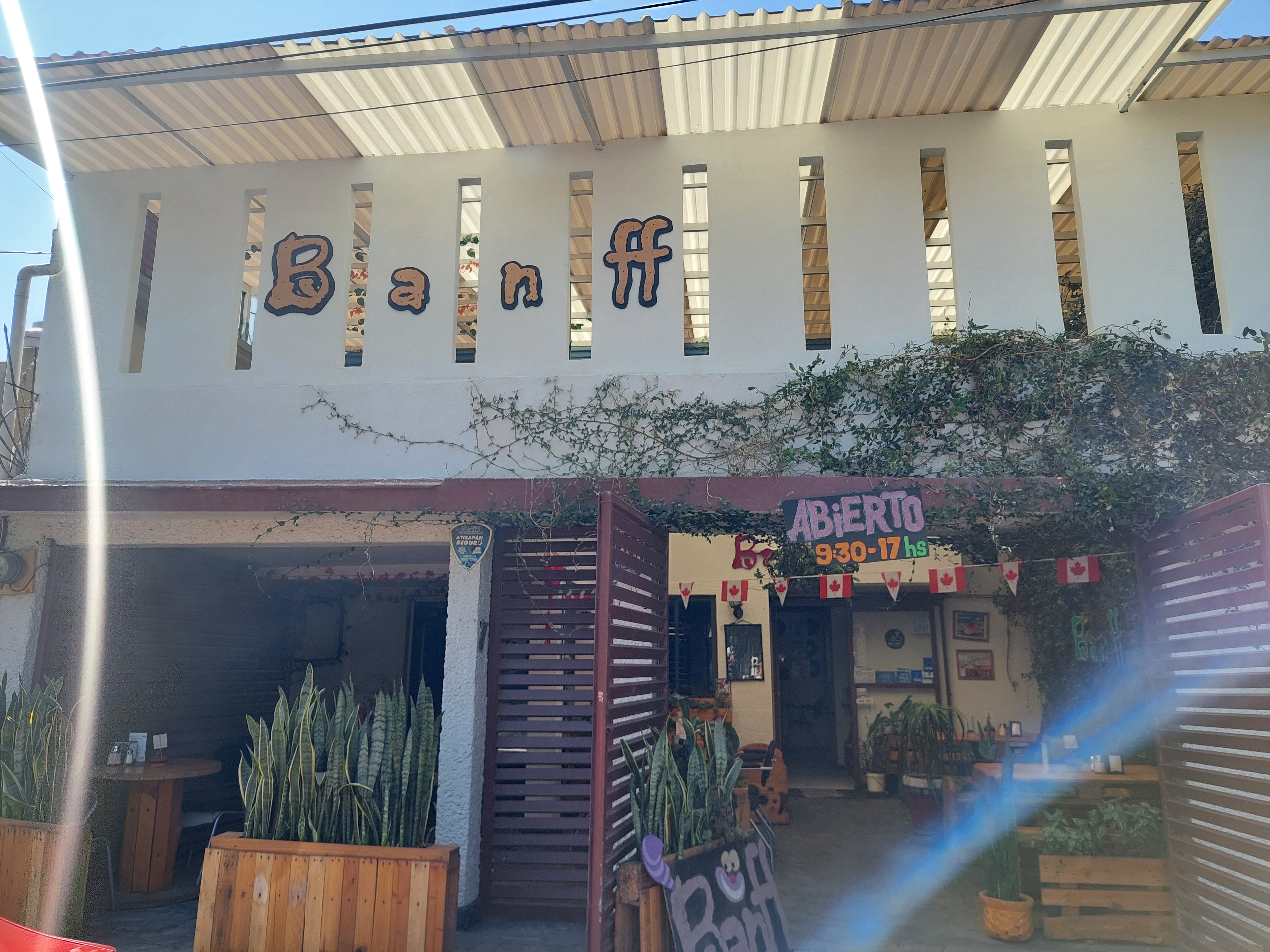 Banff Restaurante image 1