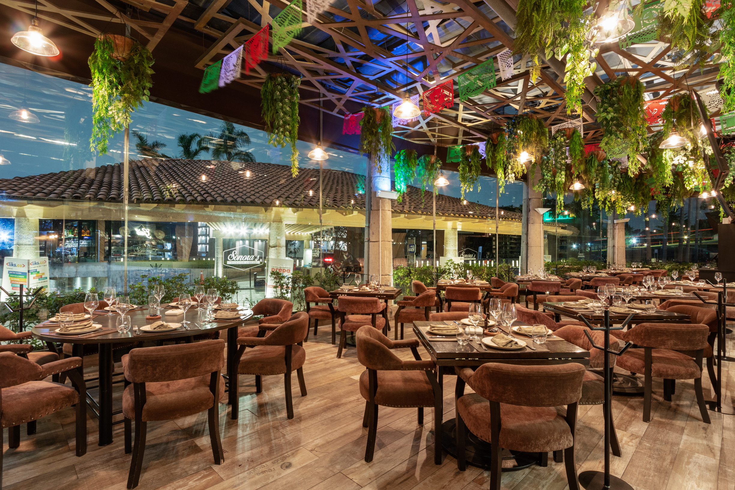 Sonora's Asador Añejo Zona Esmeralda image 3