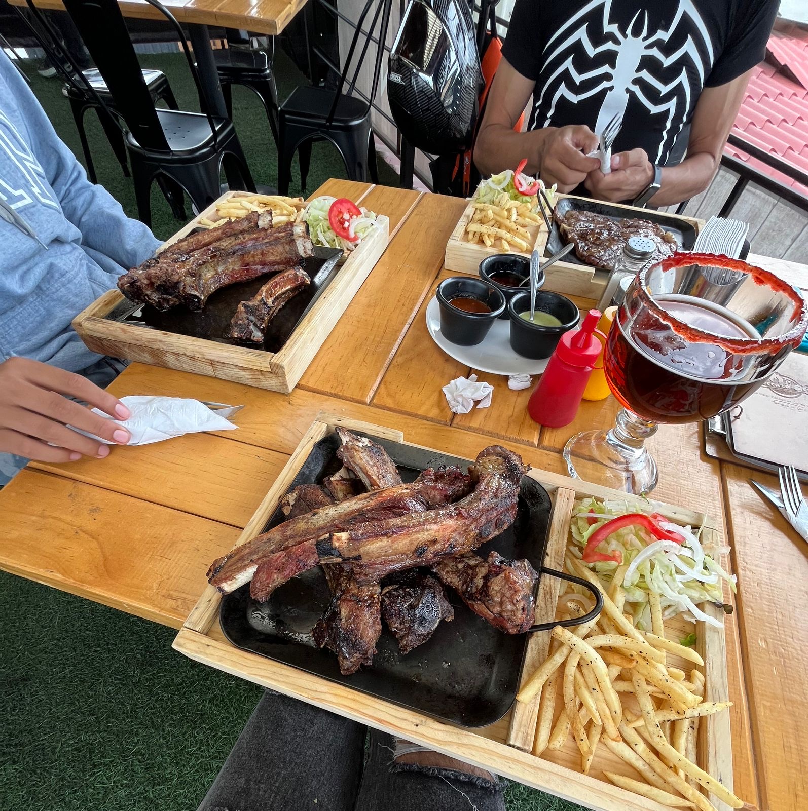 Terraza Jr. Grill image 3