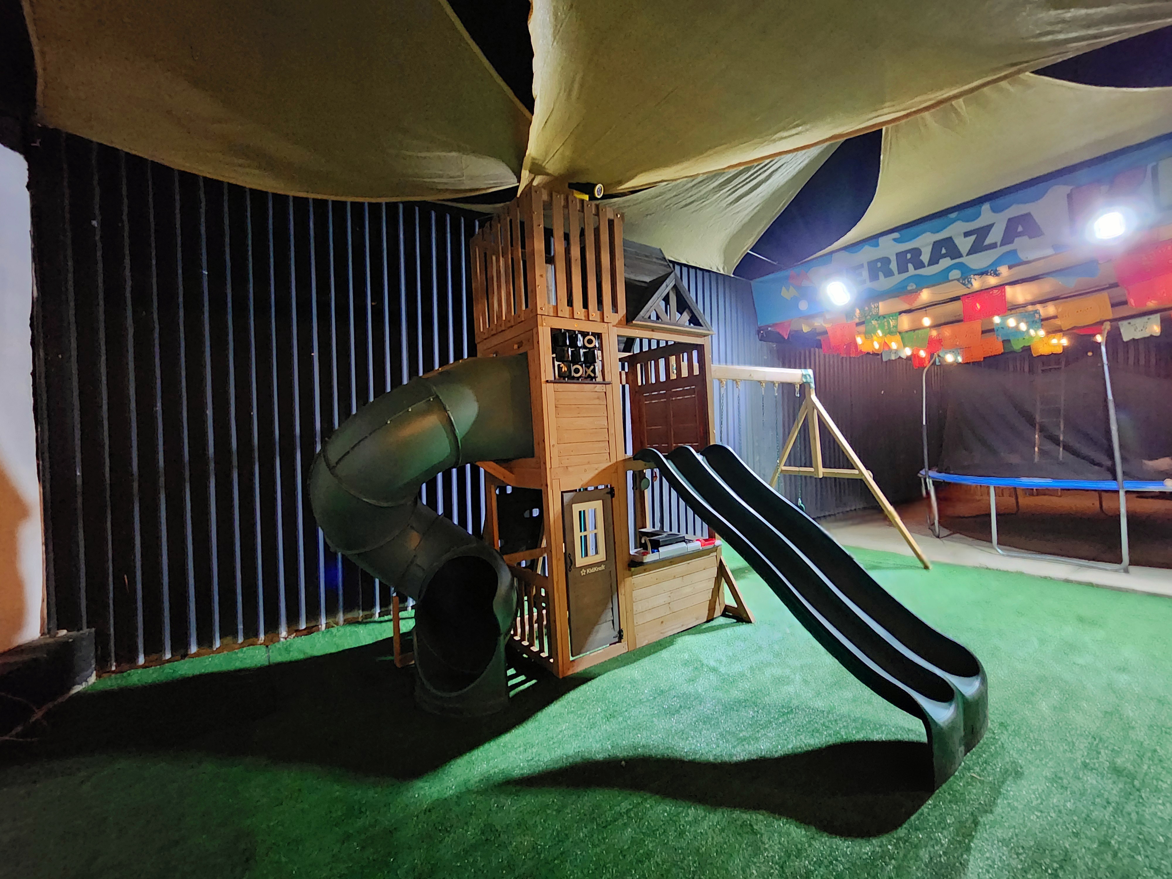 Terraza Jr. Grill image 7