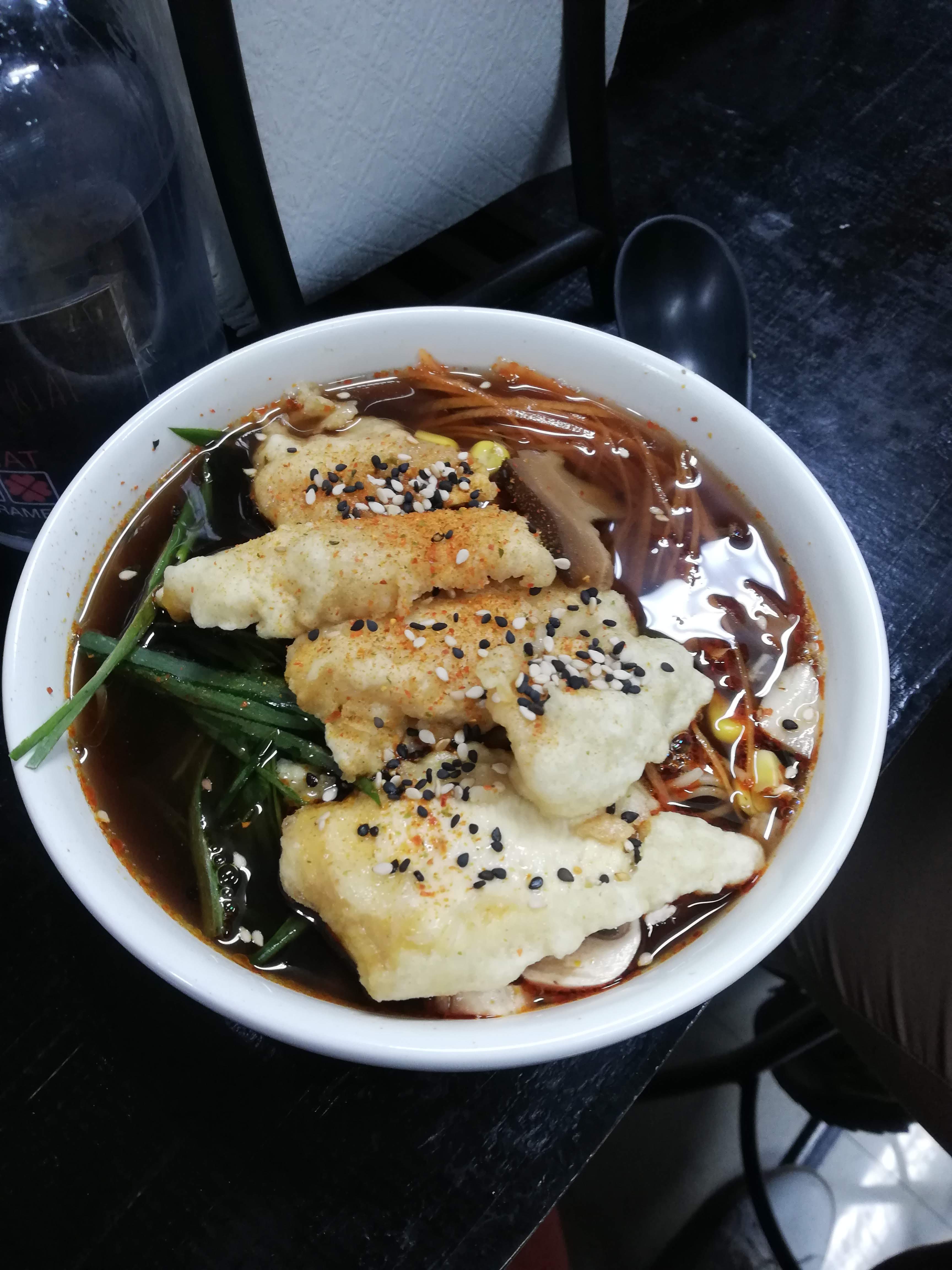 BOAR HAT Sushi & Ramen image 3