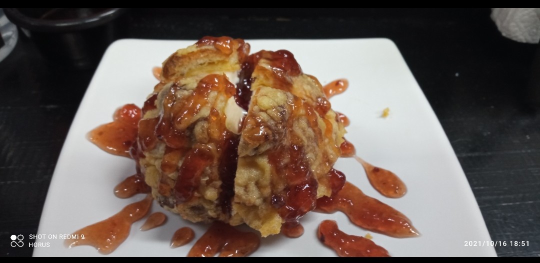 BOAR HAT Sushi & Ramen image 9