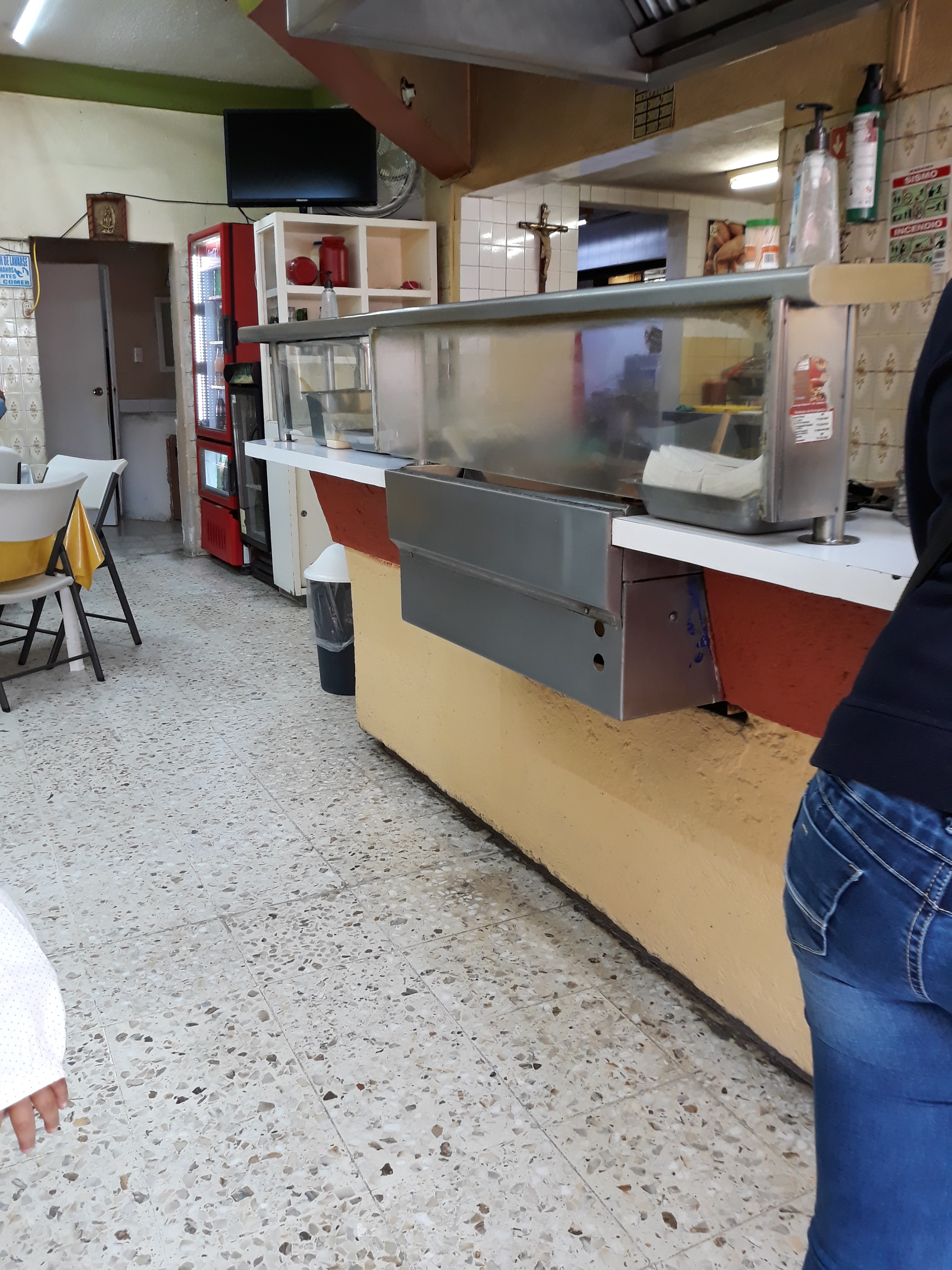 PIZZERIA "PEPE'S" image 6