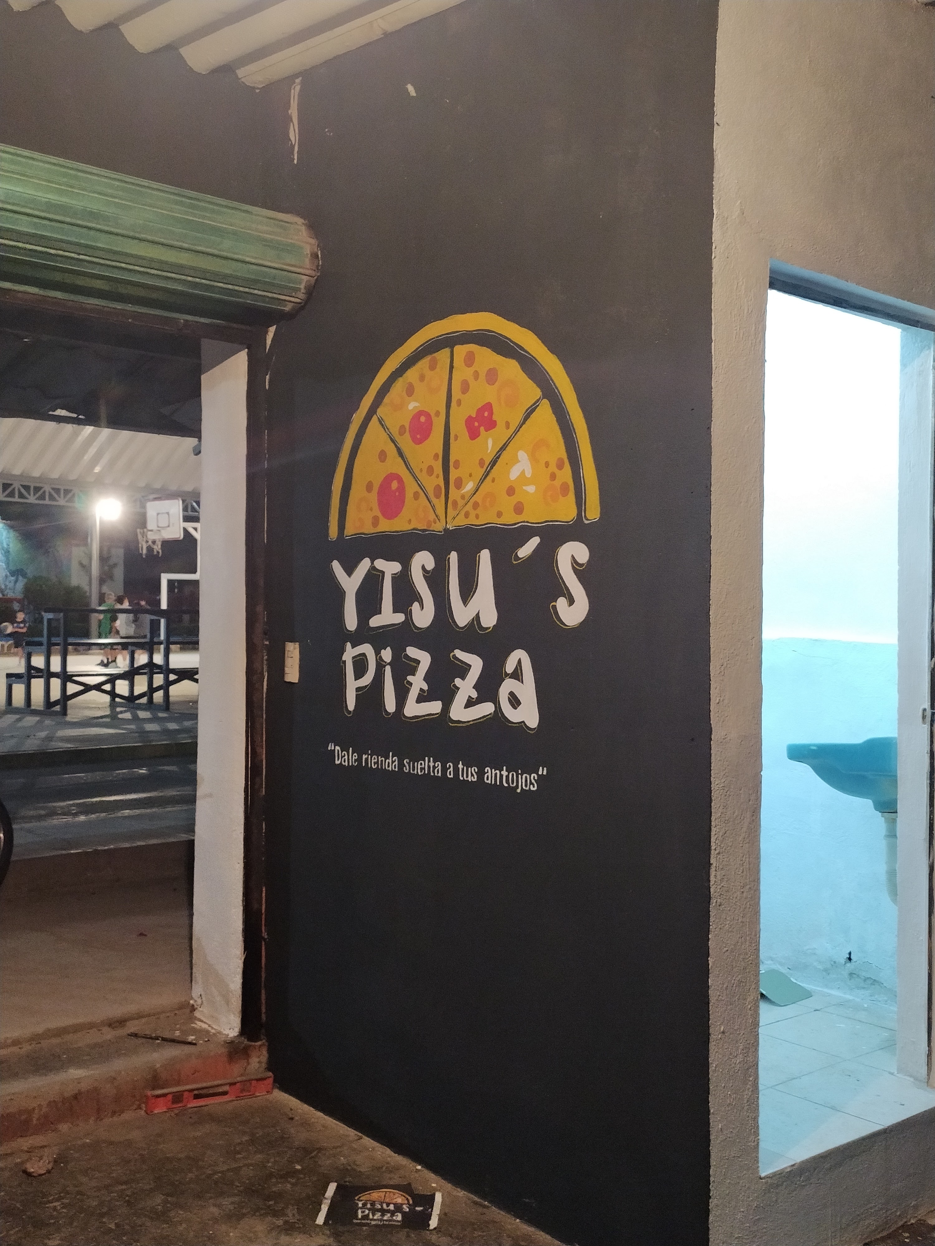 Yisu's Pizza image 9