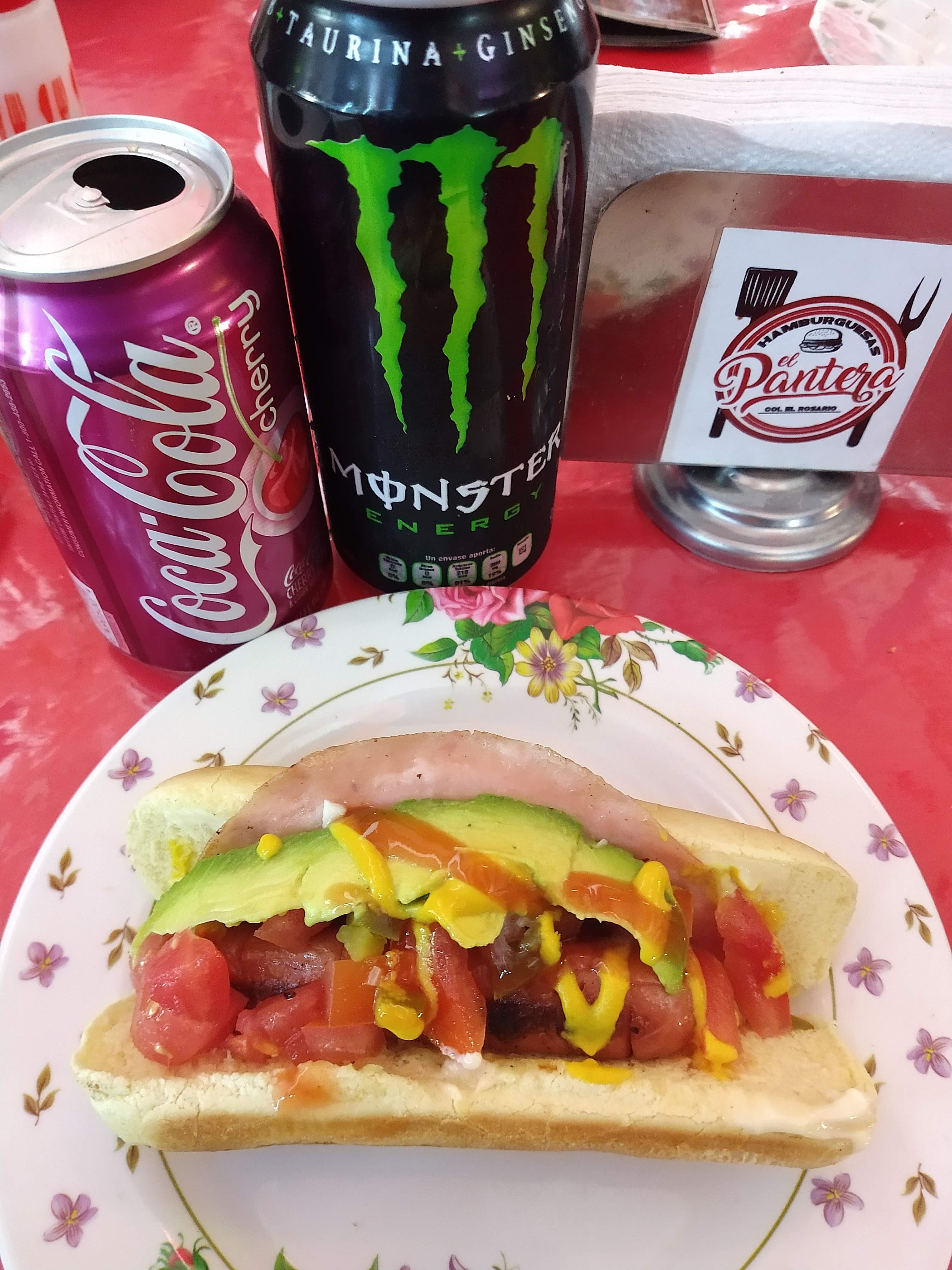 Hamburgesas El Pantera image 1