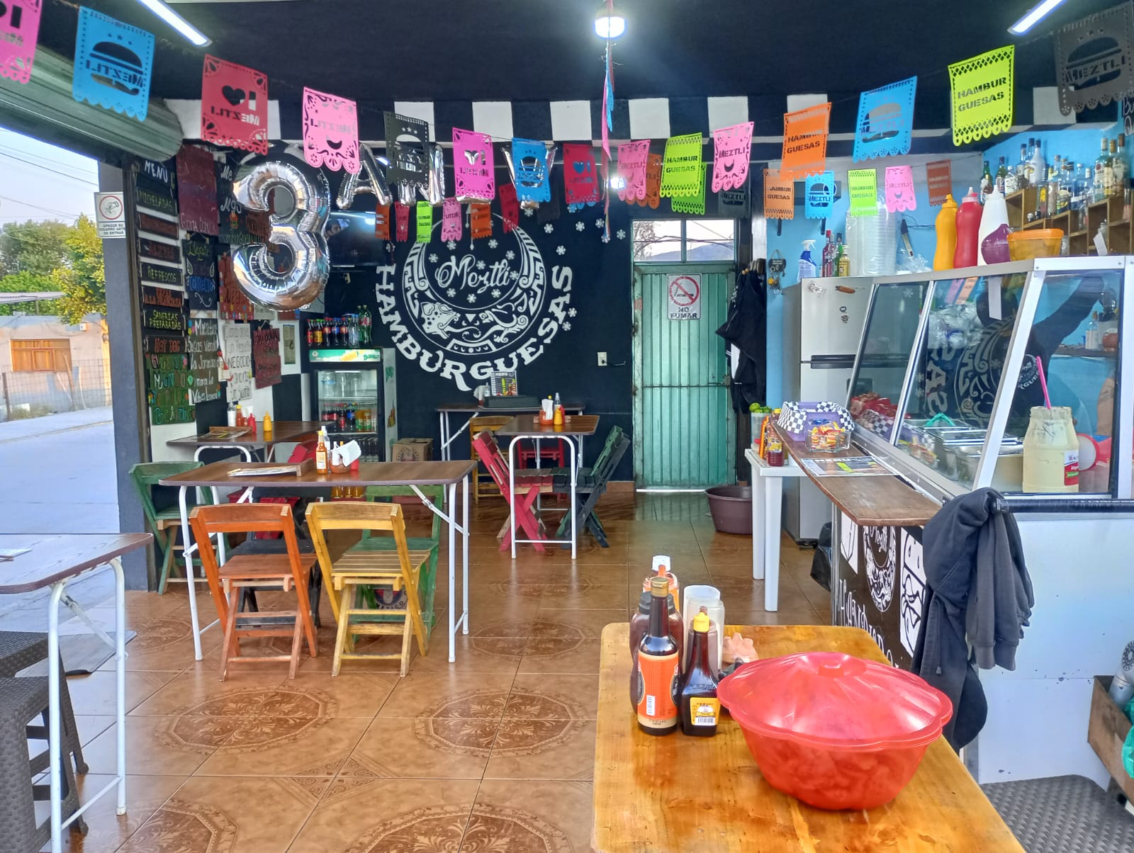 Meztli Hamburguesas image 1