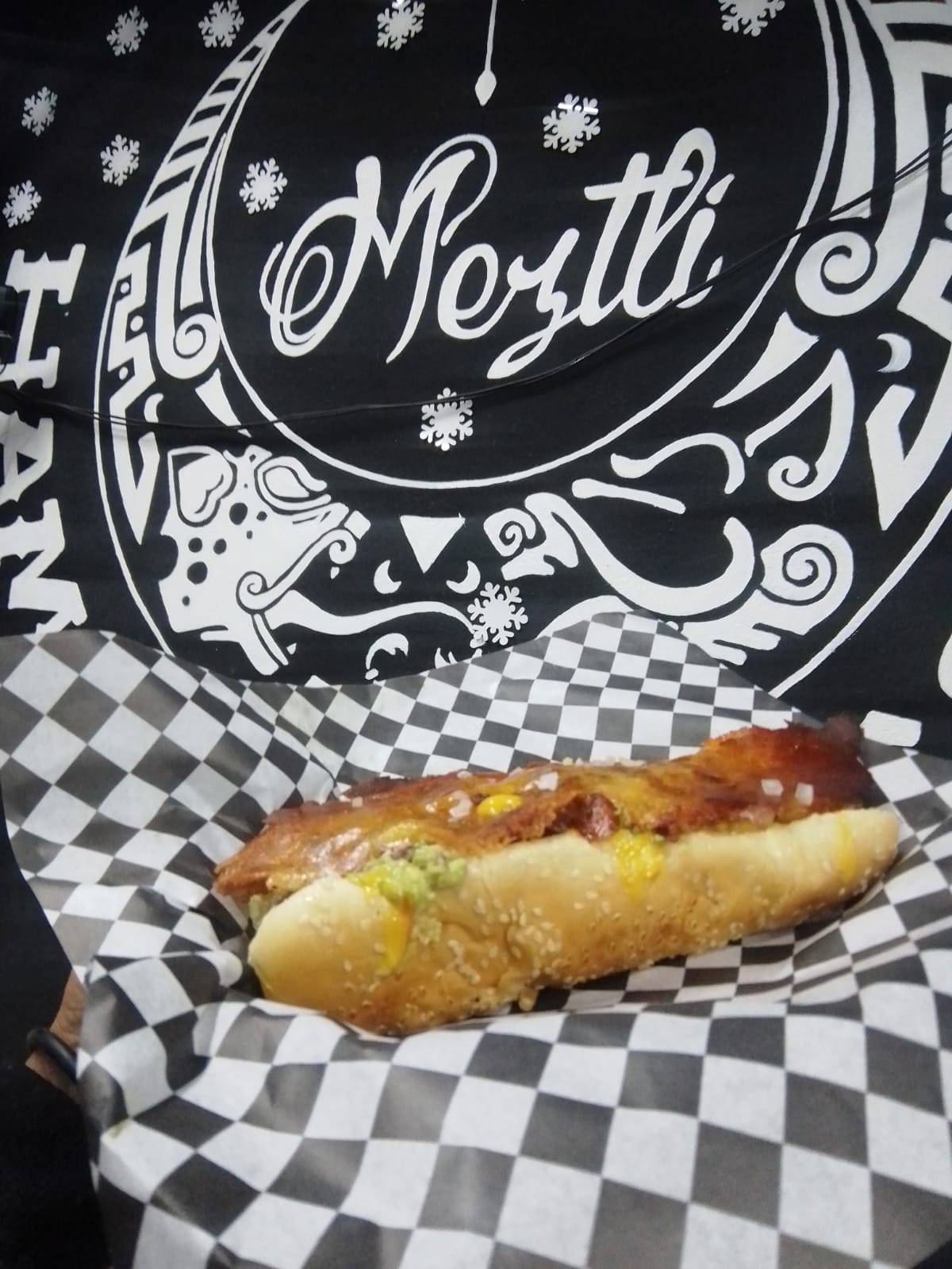 Meztli Hamburguesas image 5