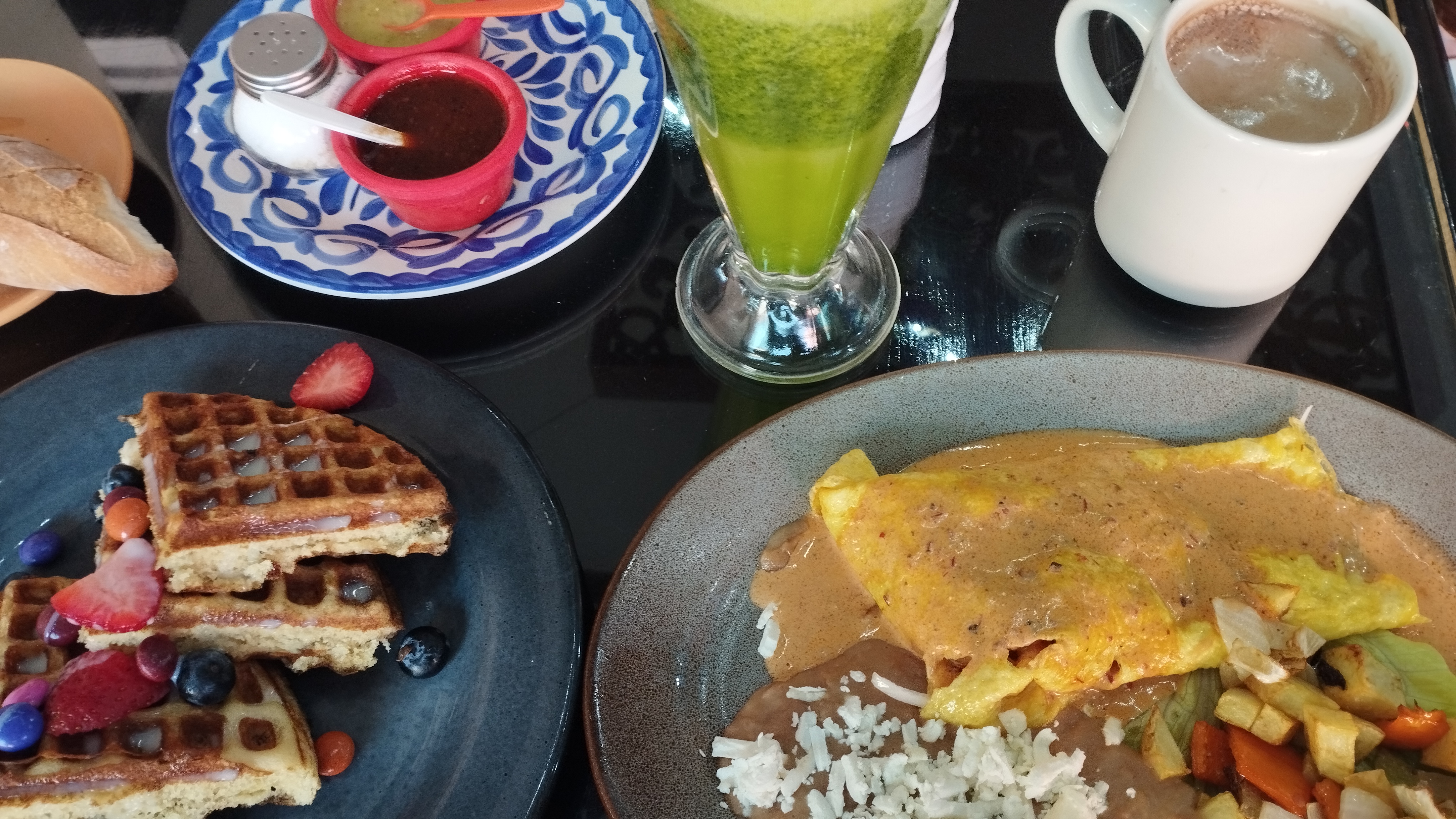 Gorditas La Güera Restaurante image 10