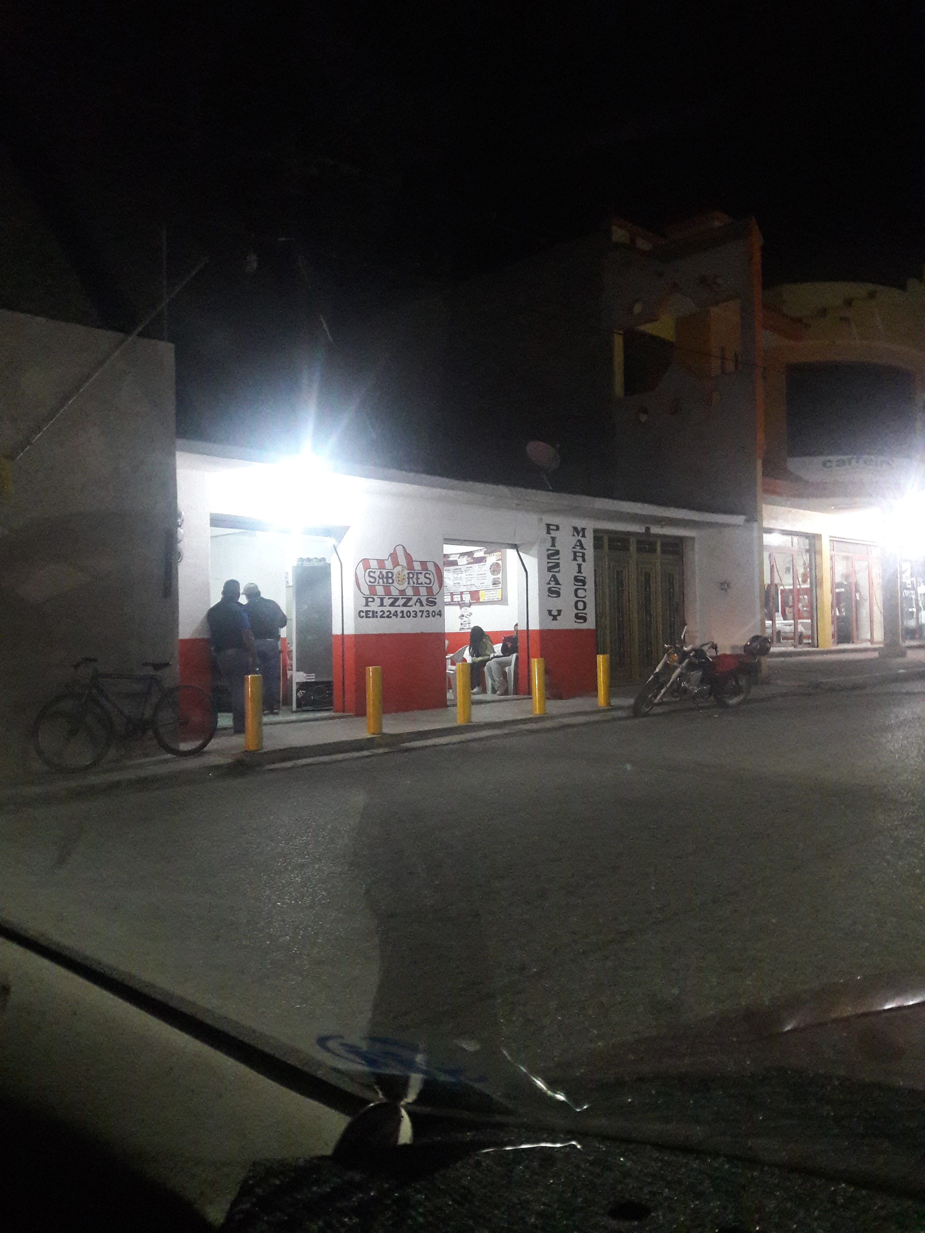 Sabores Pizzas image 8