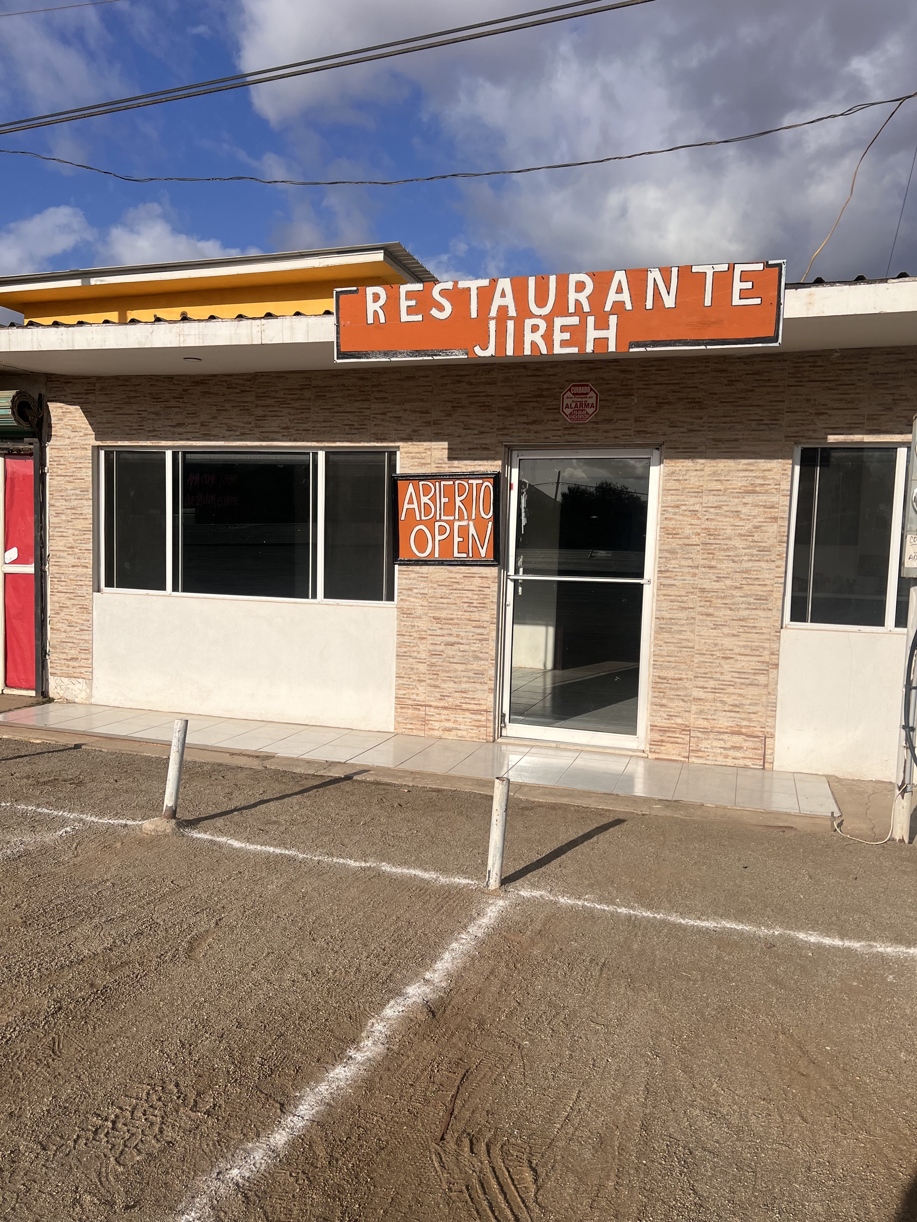 Restaurante JIREH image 2